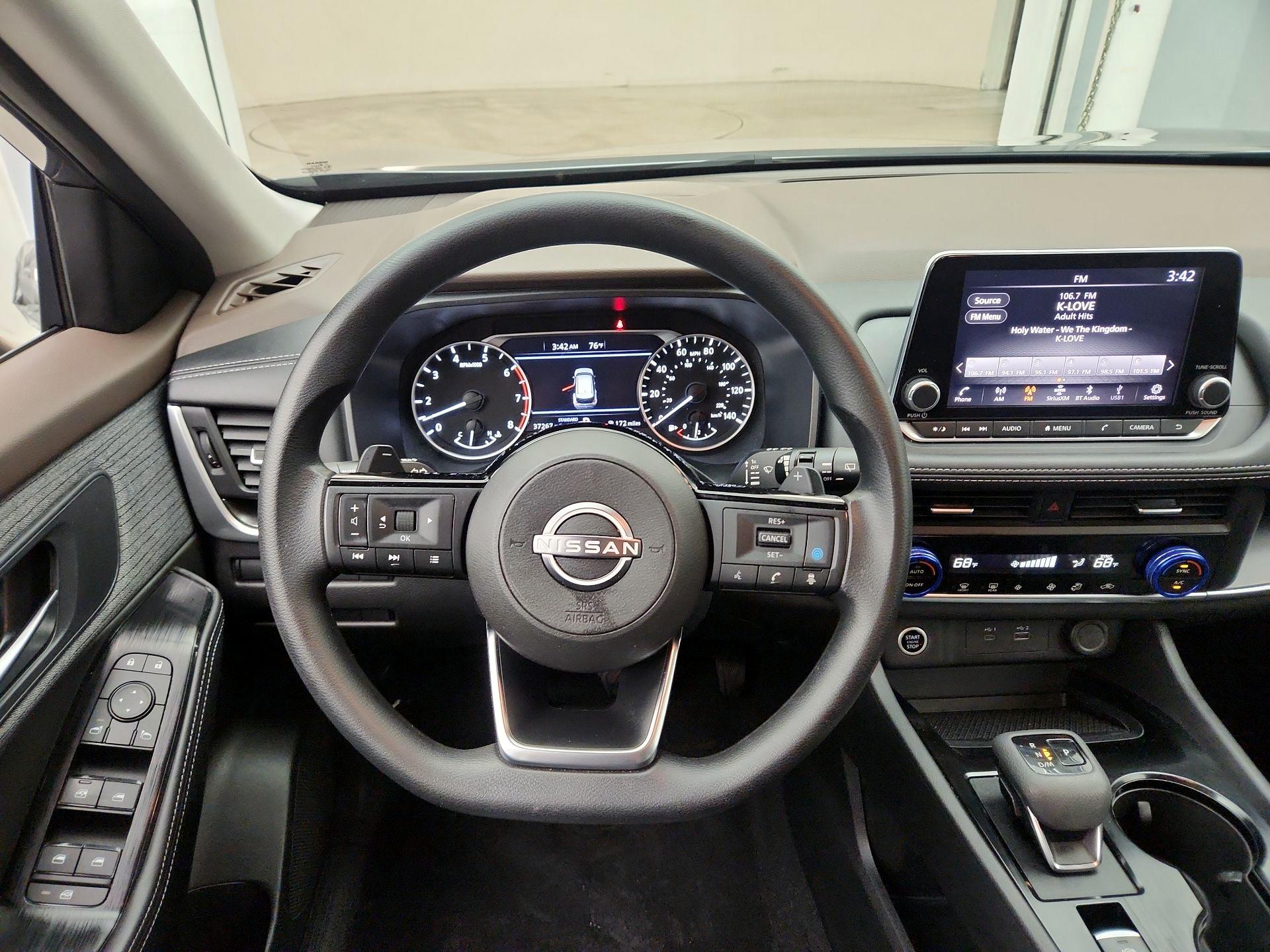 Thumbnail: 2023 Nissan Rogue - 10