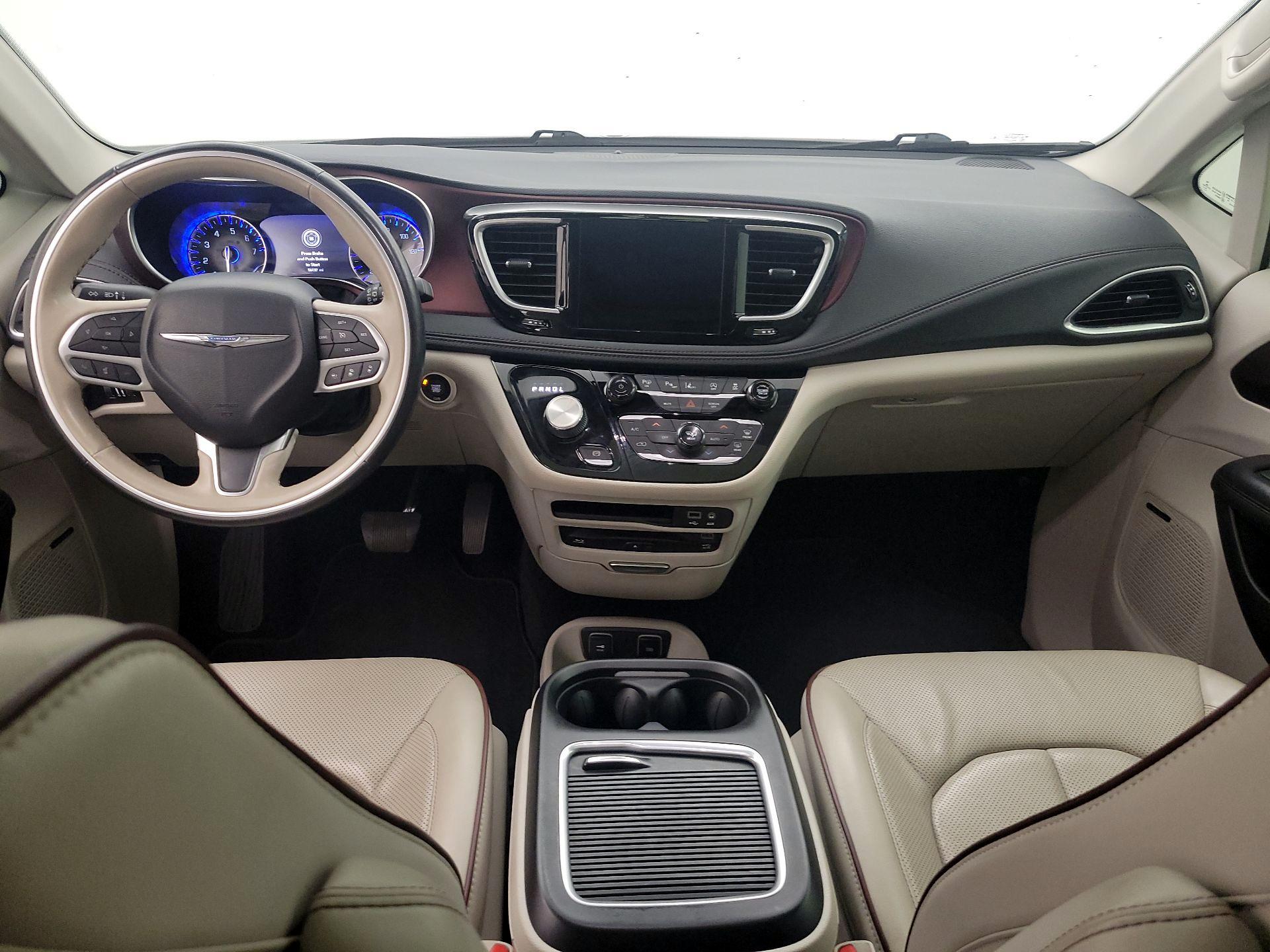 Thumbnail: 2020 Chrysler Pacifica - 9