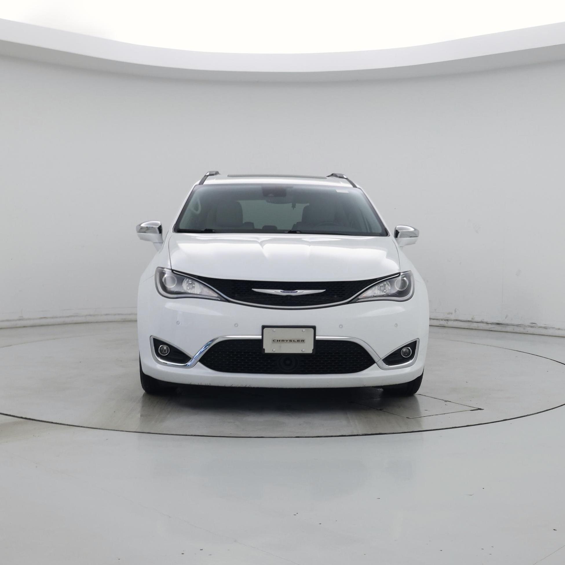 Thumbnail: 2020 Chrysler Pacifica - 5
