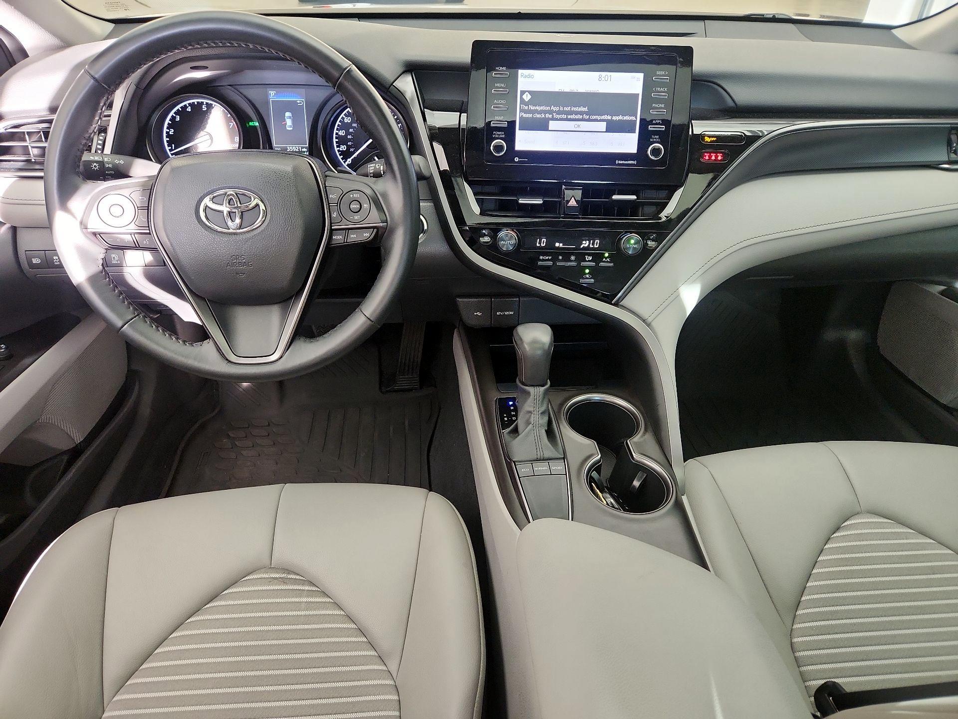 Thumbnail: 2022 Toyota Camry - 9
