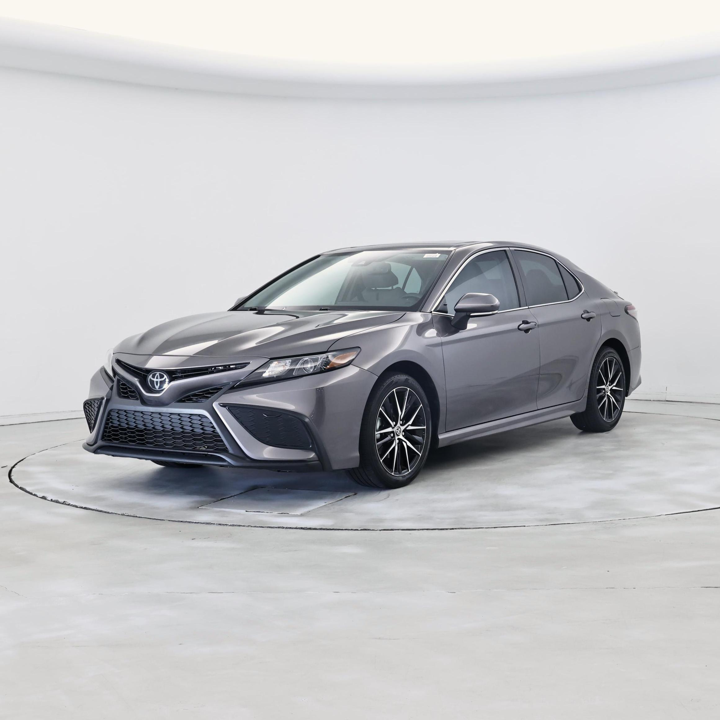 Thumbnail: 2022 Toyota Camry - 4