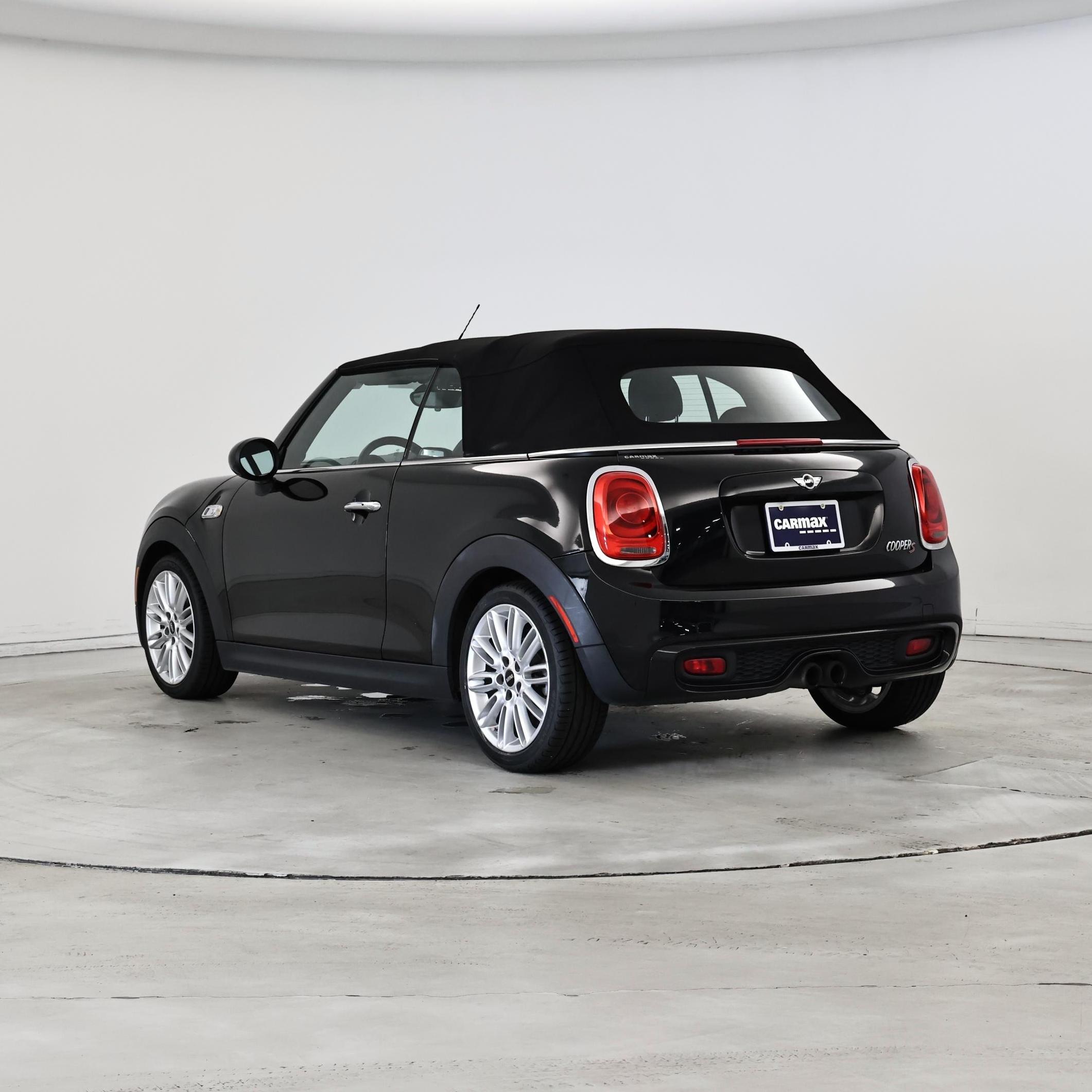 Thumbnail: 2017 MINI Cooper - 2