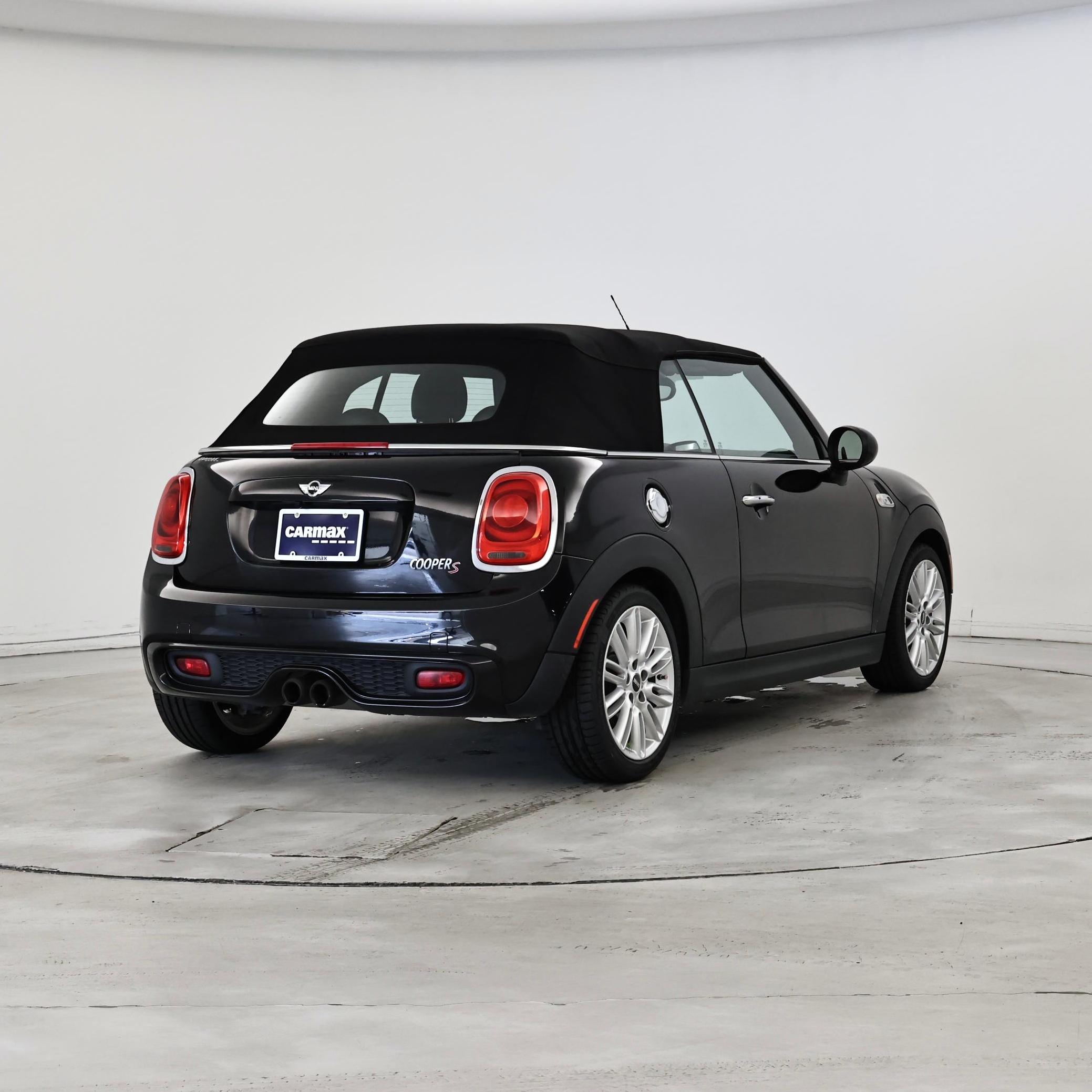 Thumbnail: 2017 MINI Cooper - 8