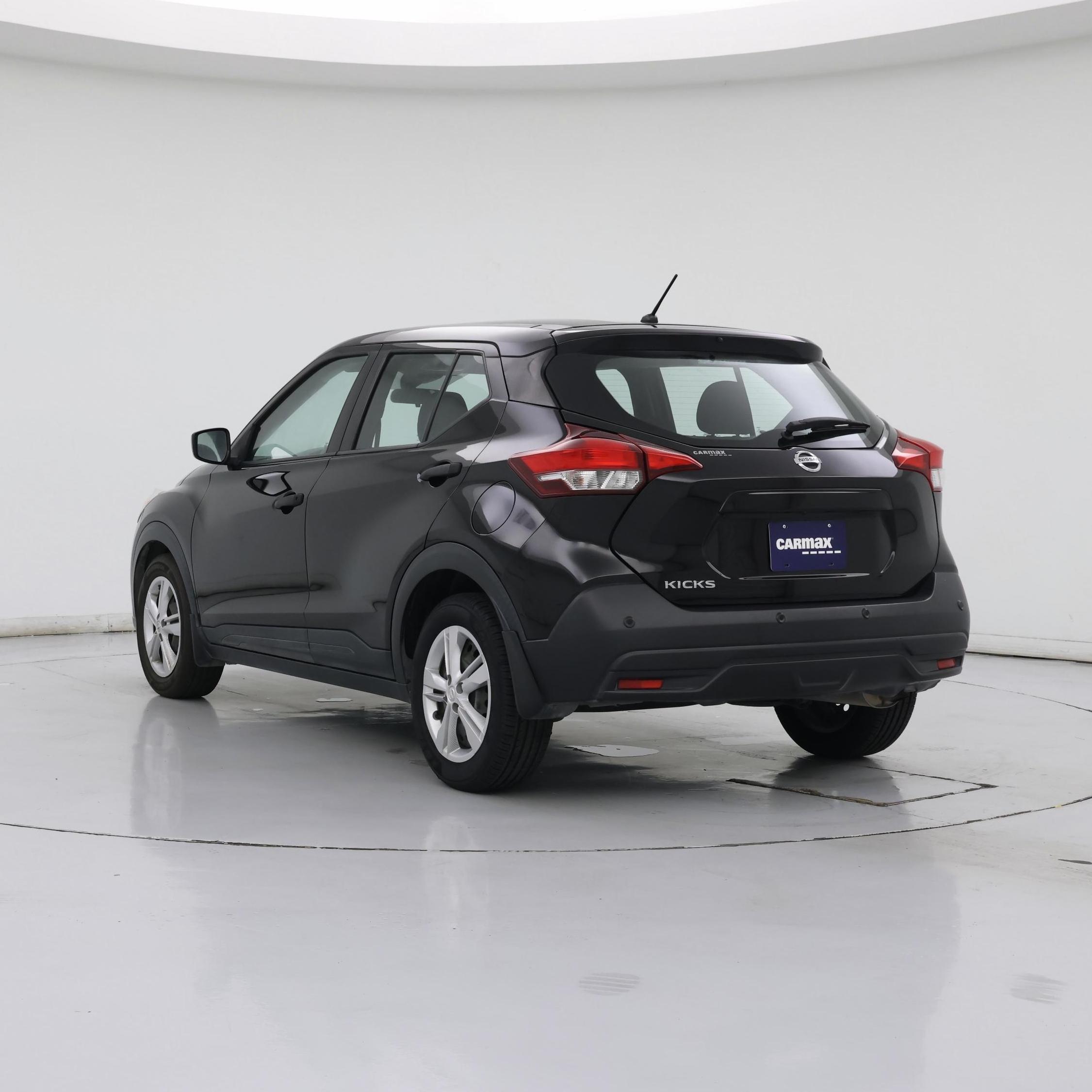 Thumbnail: 2020 Nissan Kicks - 2
