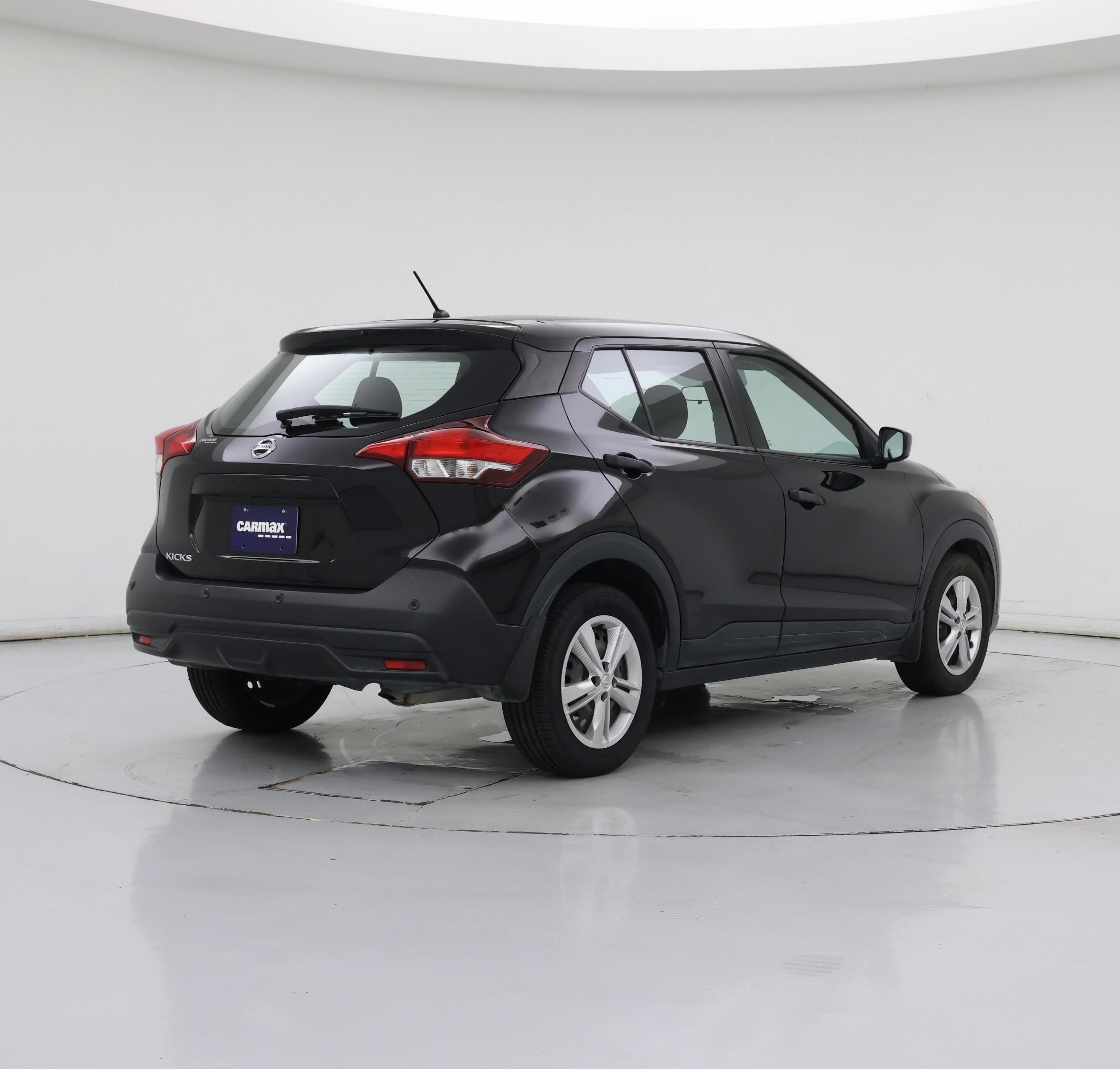 Thumbnail: 2020 Nissan Kicks - 8