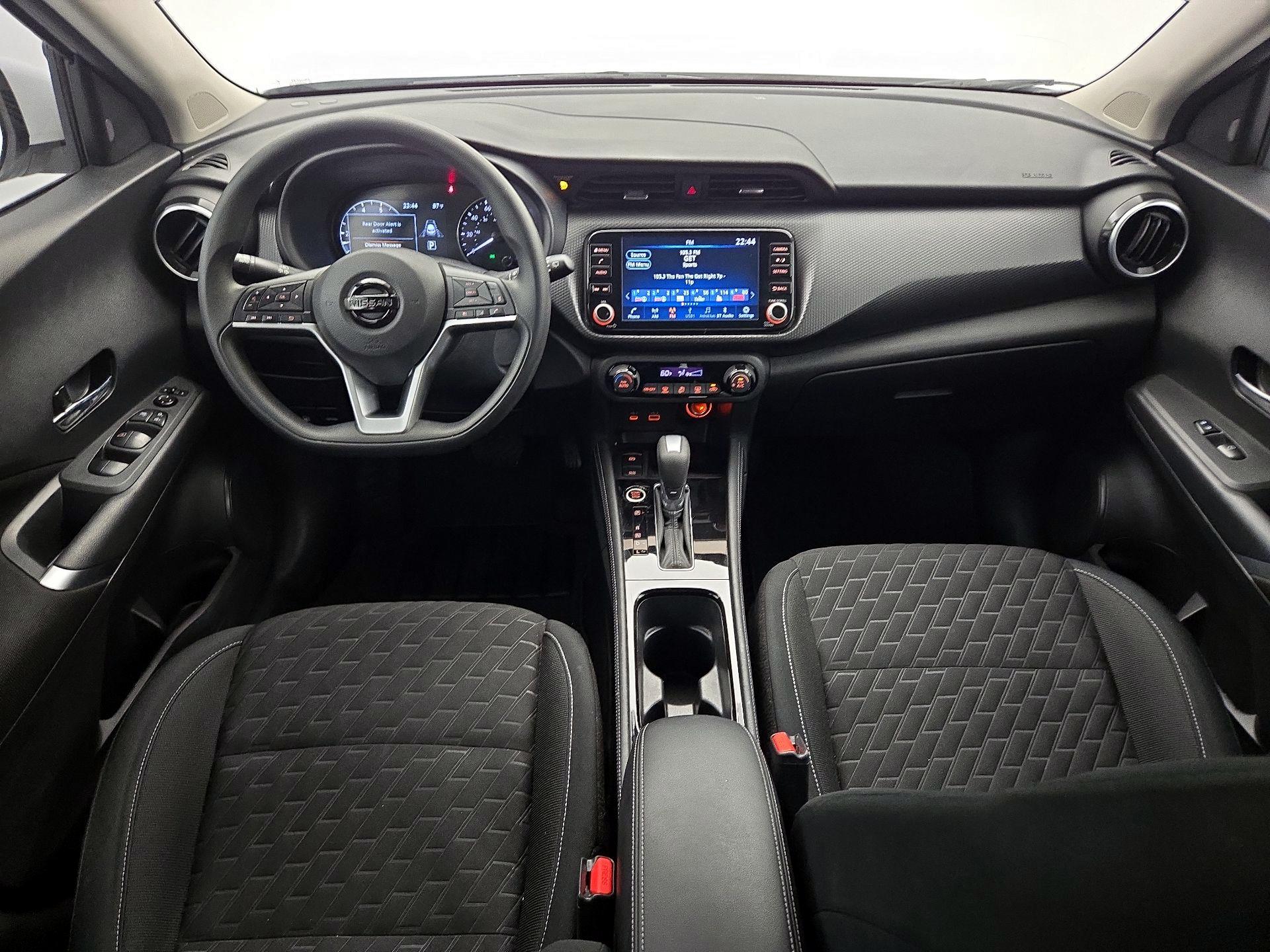 Thumbnail: 2022 Nissan Kicks - 9
