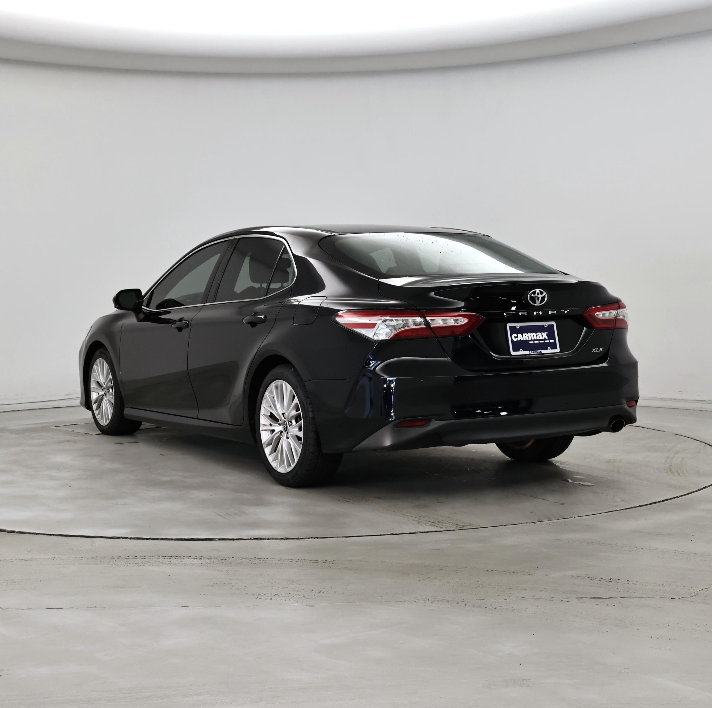 Thumbnail: 2018 Toyota Camry - 2