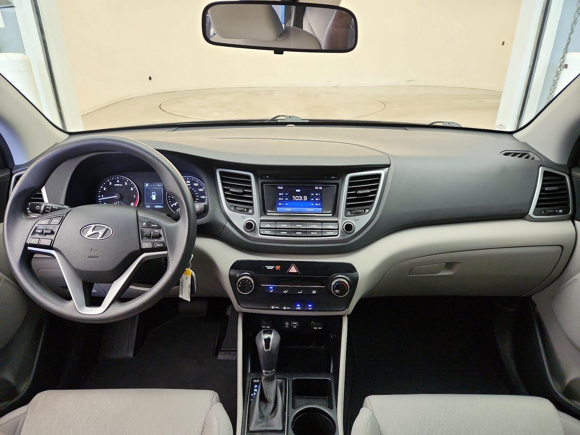 Thumbnail: 2018 Hyundai Tucson - 9