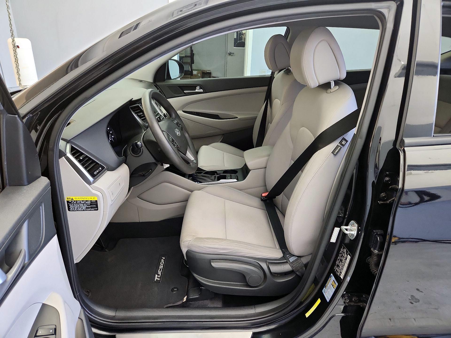 Thumbnail: 2018 Hyundai Tucson - 11