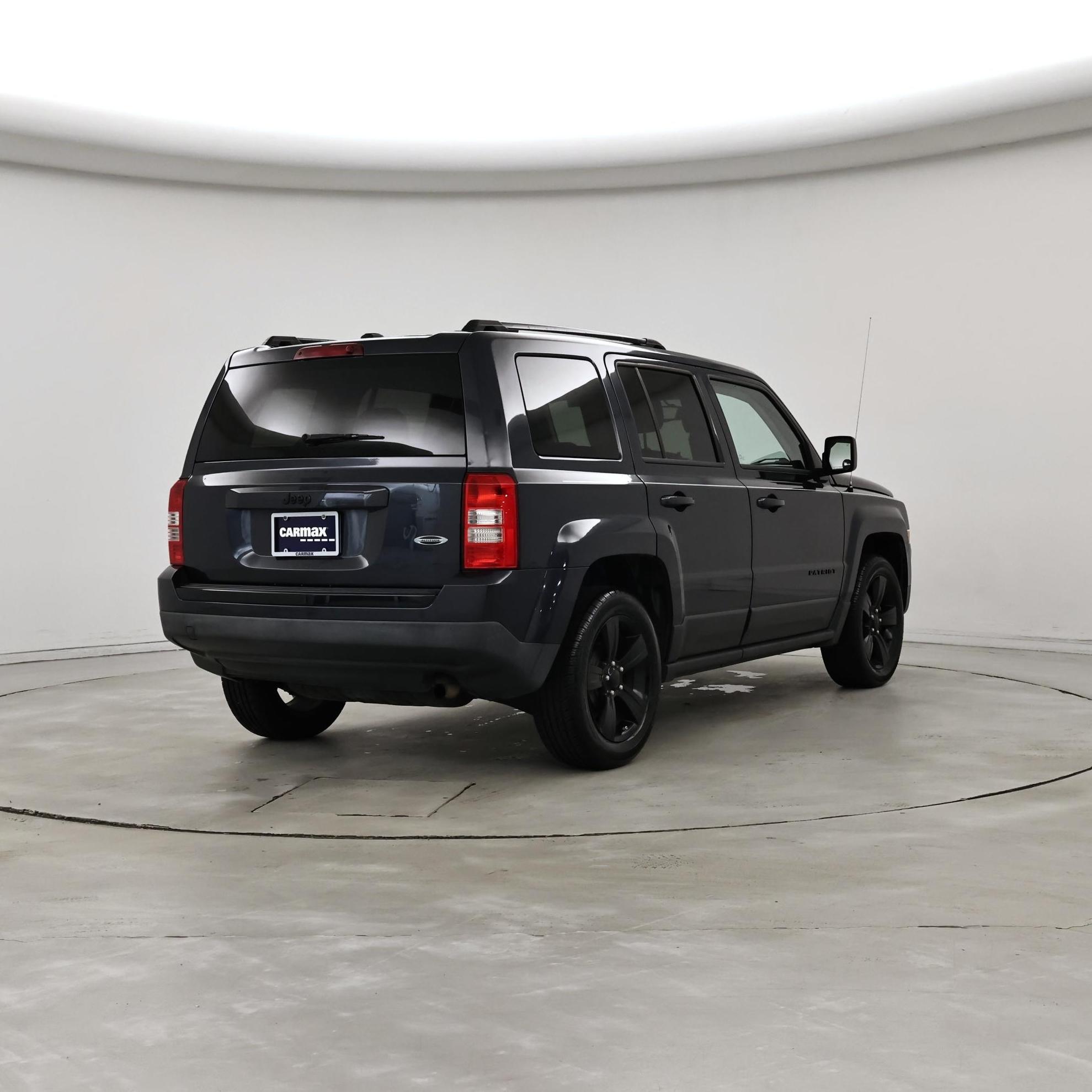 Thumbnail: 2015 Jeep Patriot - 8