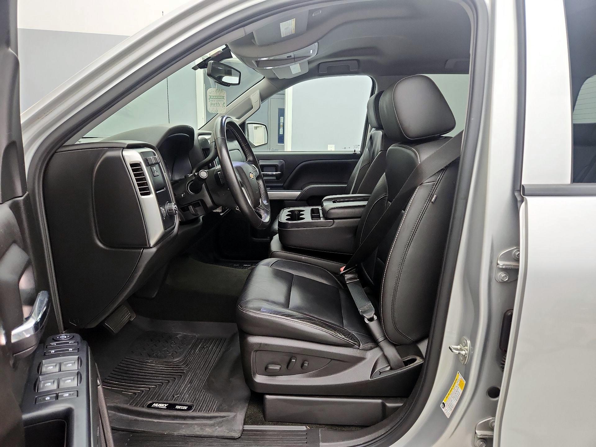Thumbnail: 2018 Chevrolet Silverado 1500 - 11