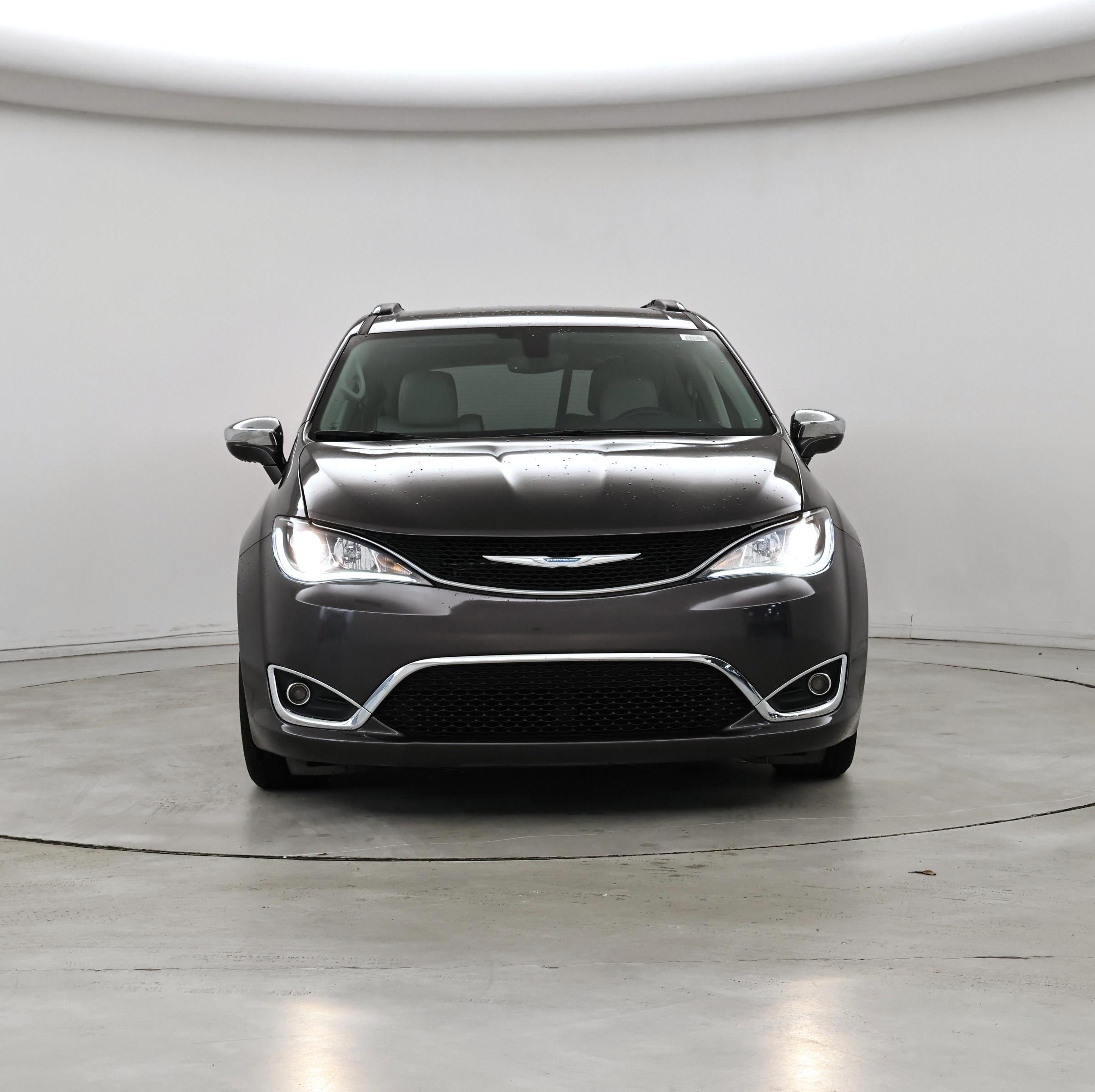 Thumbnail: 2020 Chrysler Pacifica - 5