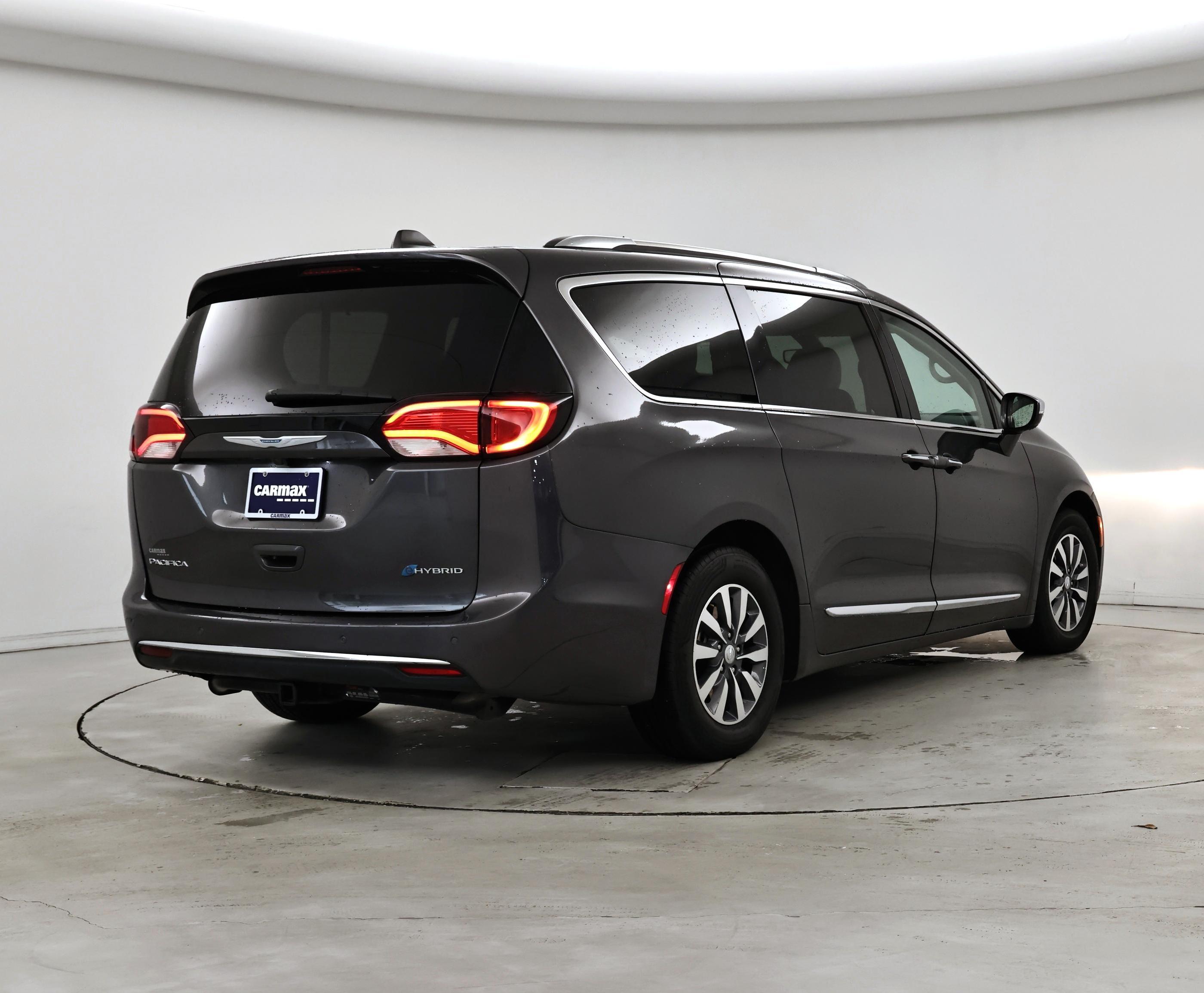 Thumbnail: 2020 Chrysler Pacifica - 8