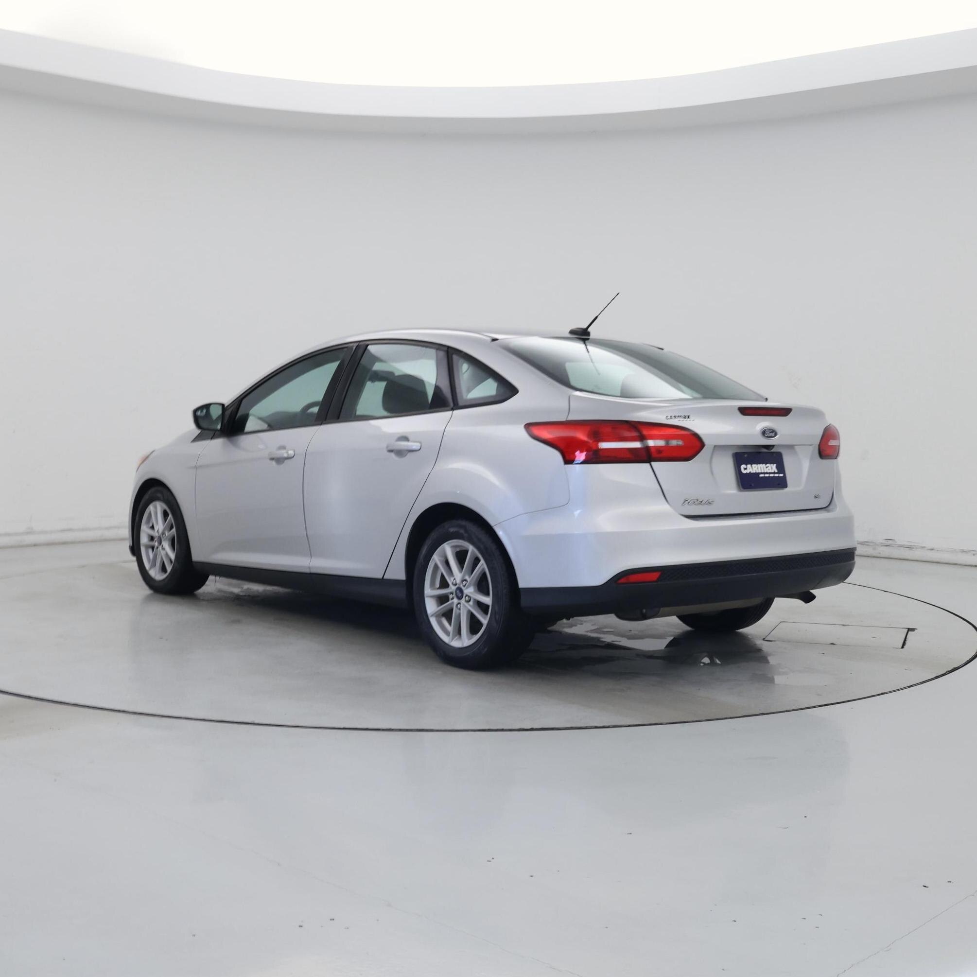 Thumbnail: 2018 Ford Focus - 2