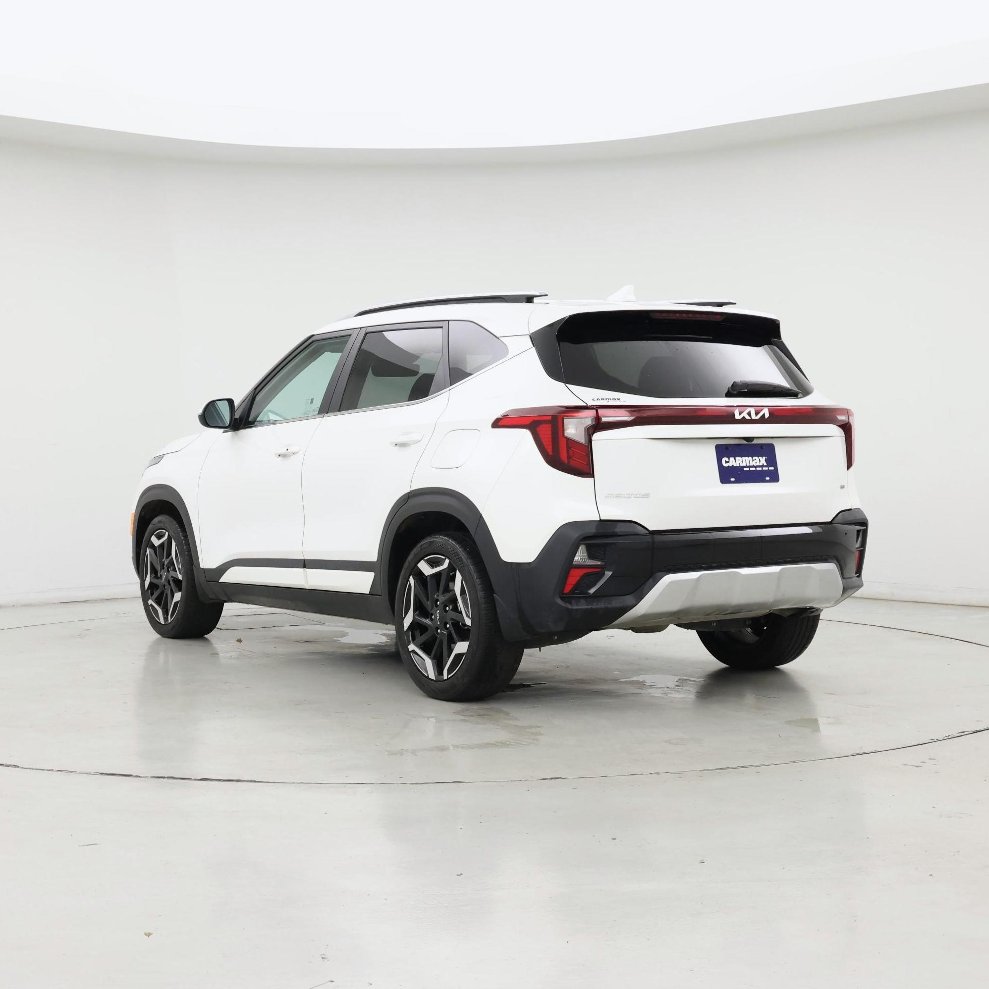 Thumbnail: 2024 Kia Seltos - 2