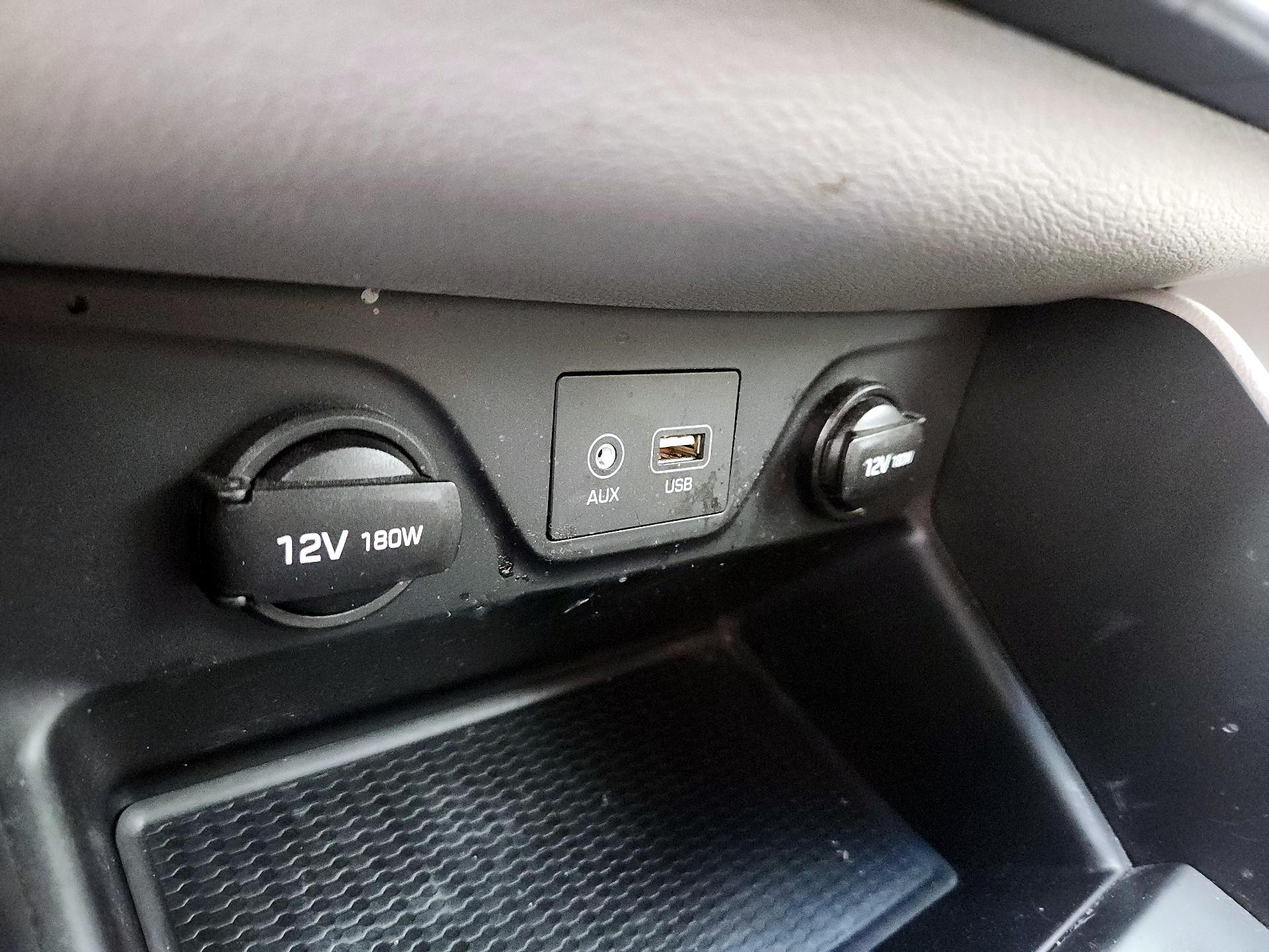 Thumbnail: 2019 Hyundai Tucson - 18