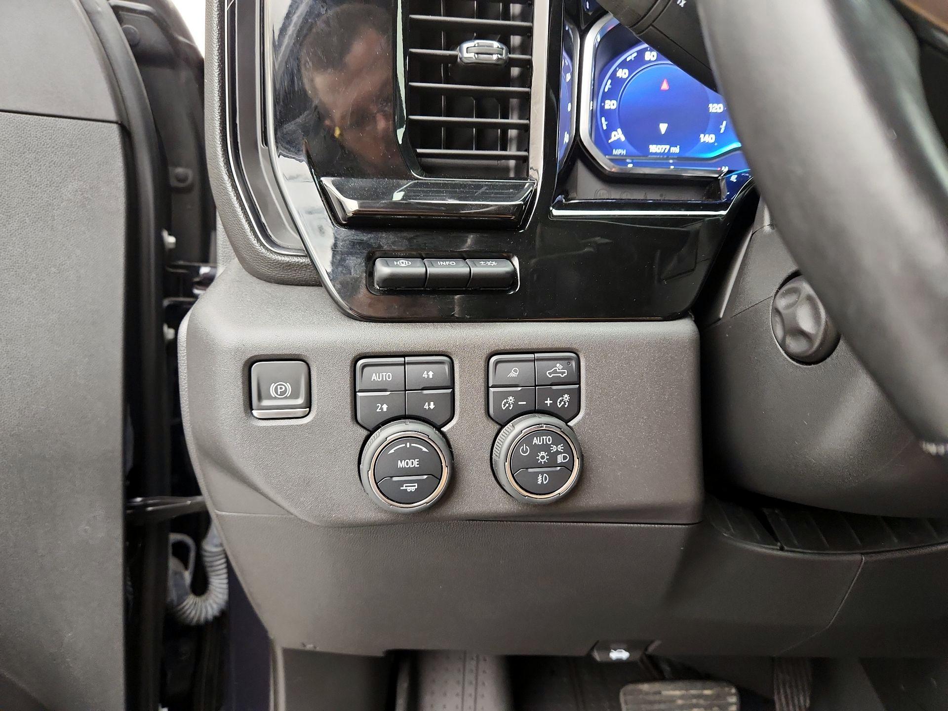 Thumbnail: 2023 Chevrolet Silverado 1500 - 13