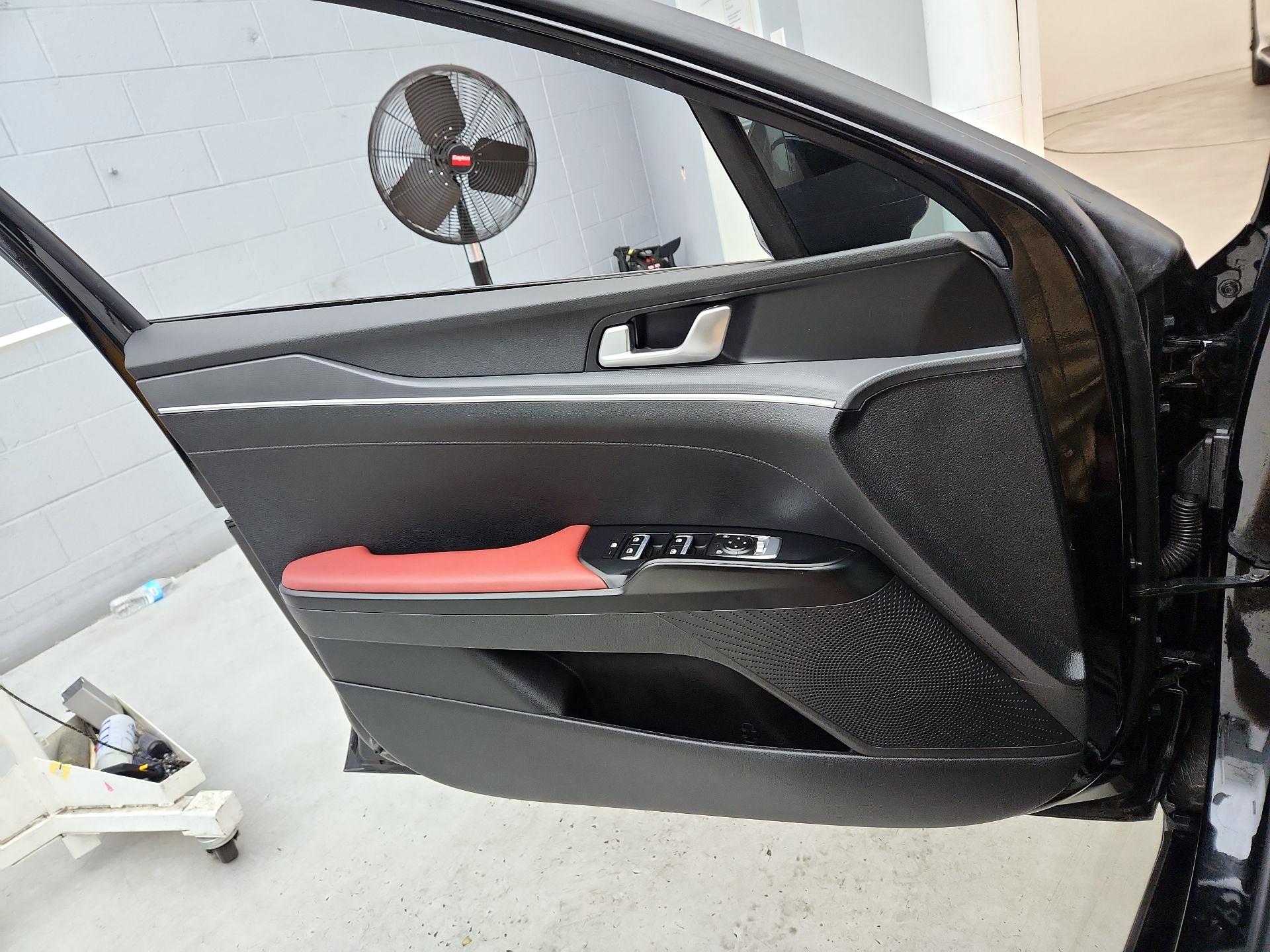 Thumbnail: 2023 Kia K5 - 12