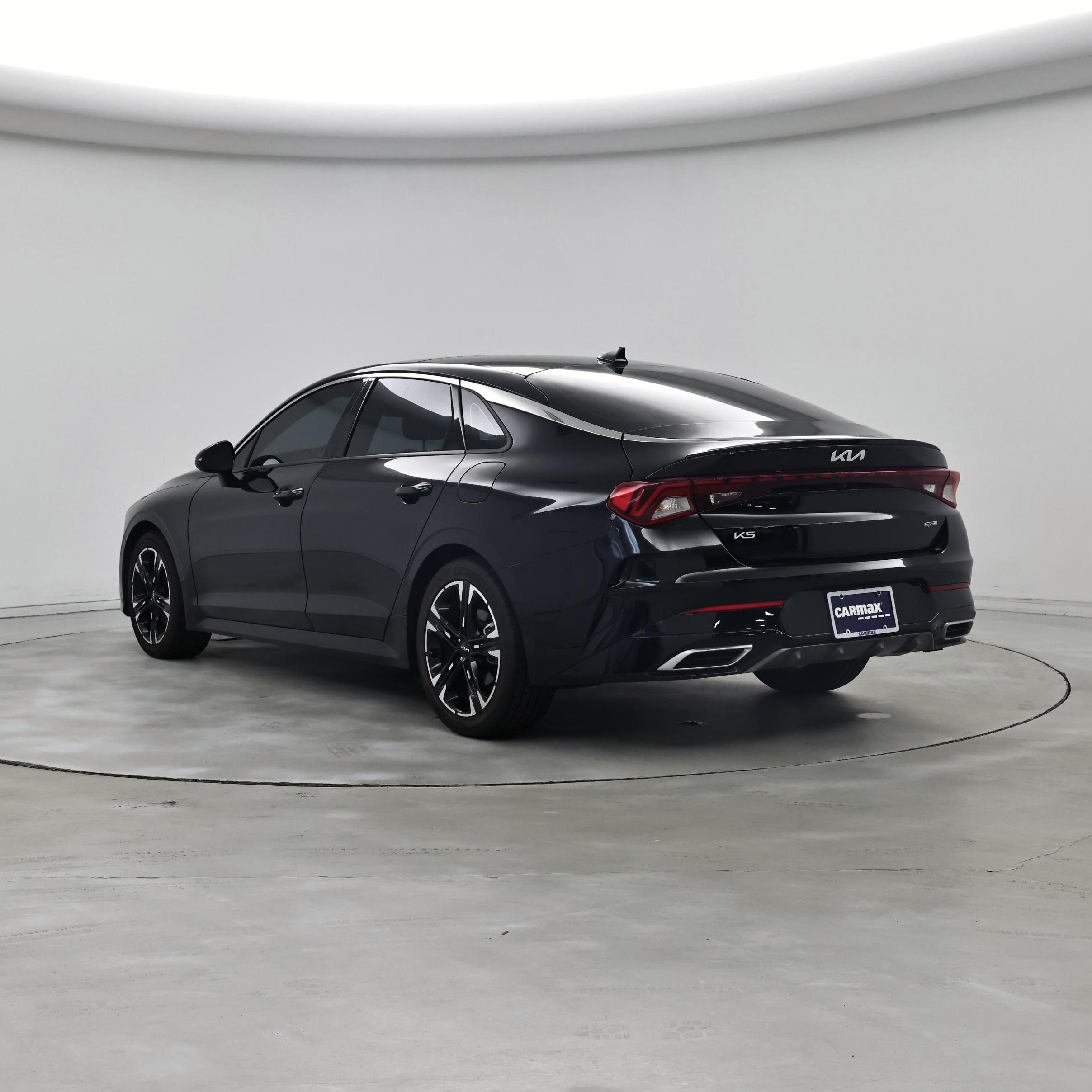 Thumbnail: 2023 Kia K5 - 2
