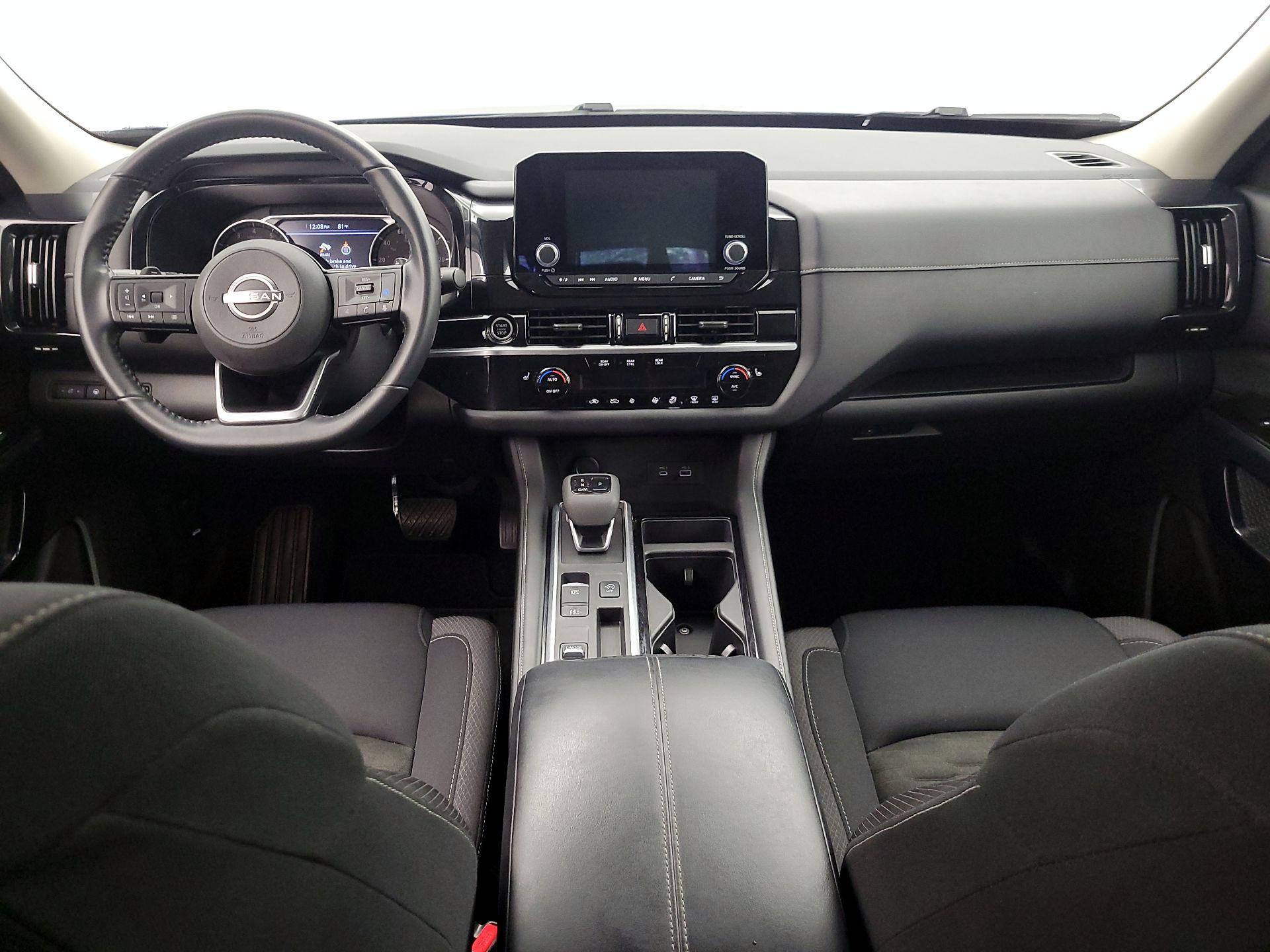 Thumbnail: 2022 Nissan Pathfinder - 9