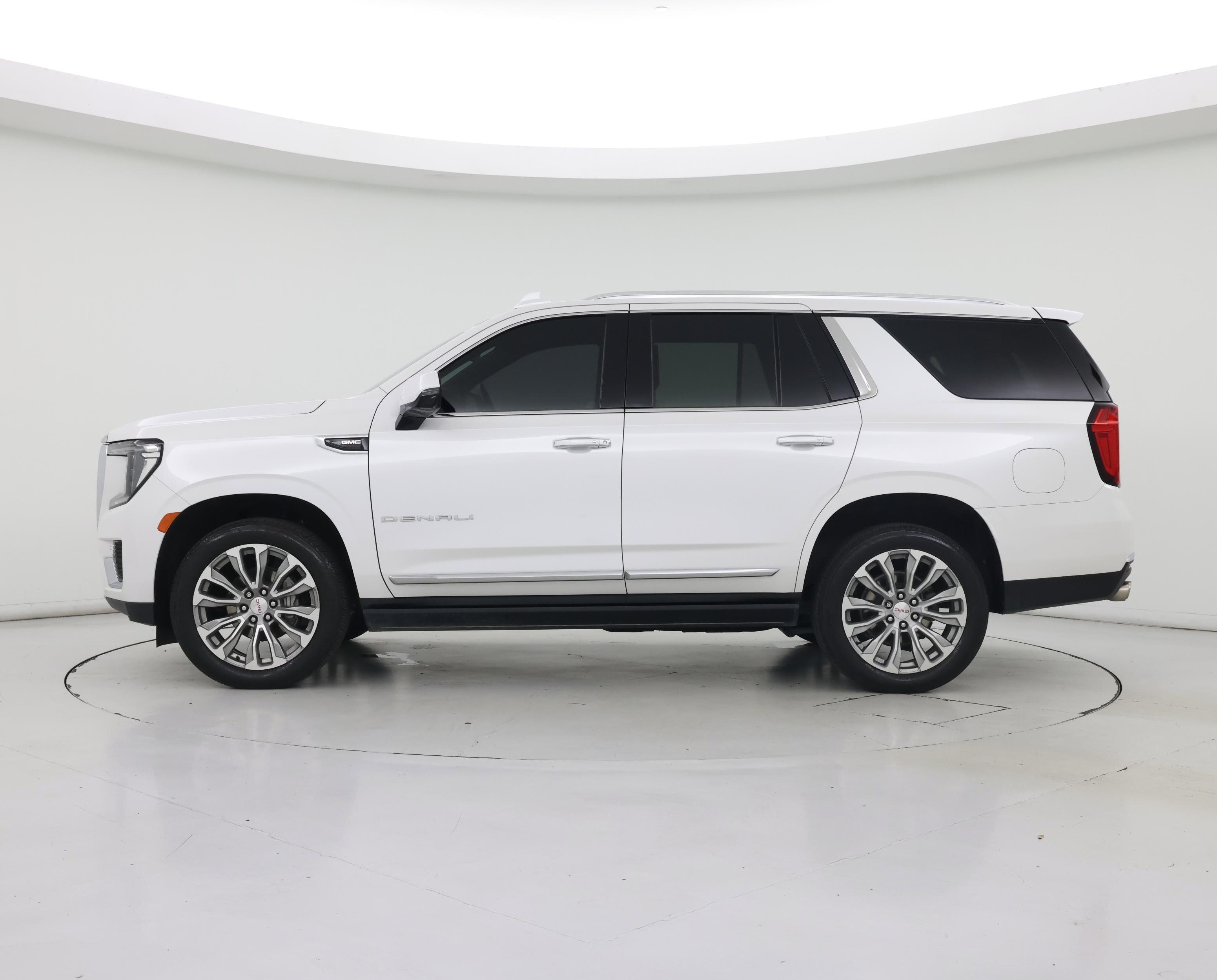 Thumbnail: 2021 GMC Yukon - 3