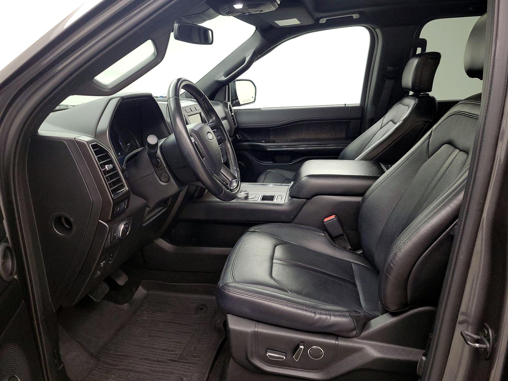 Thumbnail: 2019 Ford Expedition - 11