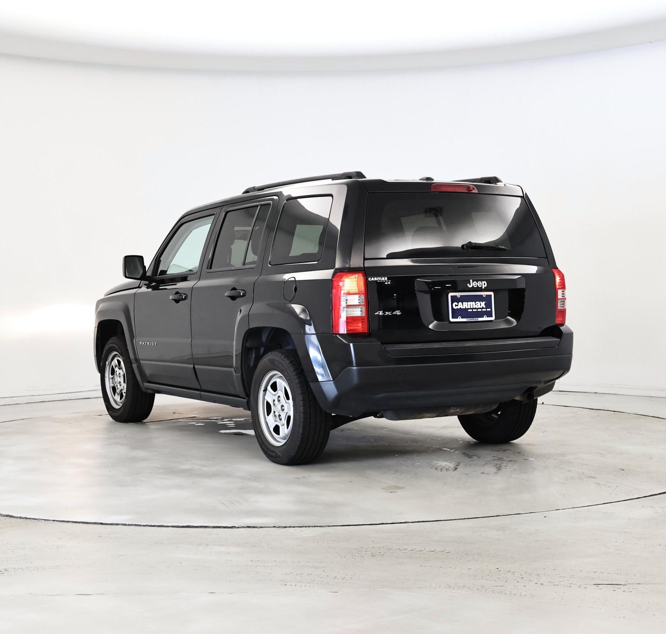 Thumbnail: 2016 Jeep Patriot - 2