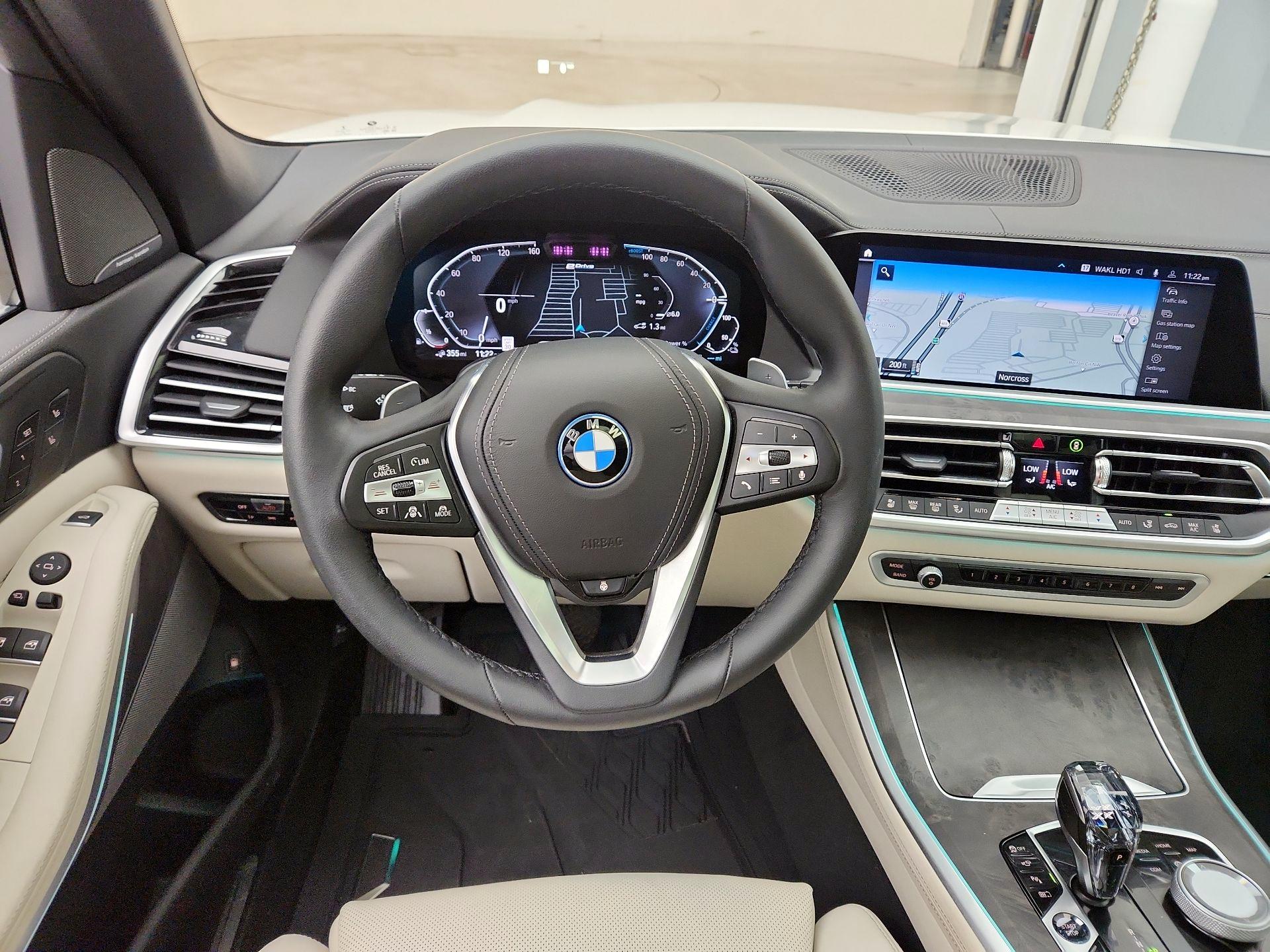 Thumbnail: 2023 BMW X5 - 10
