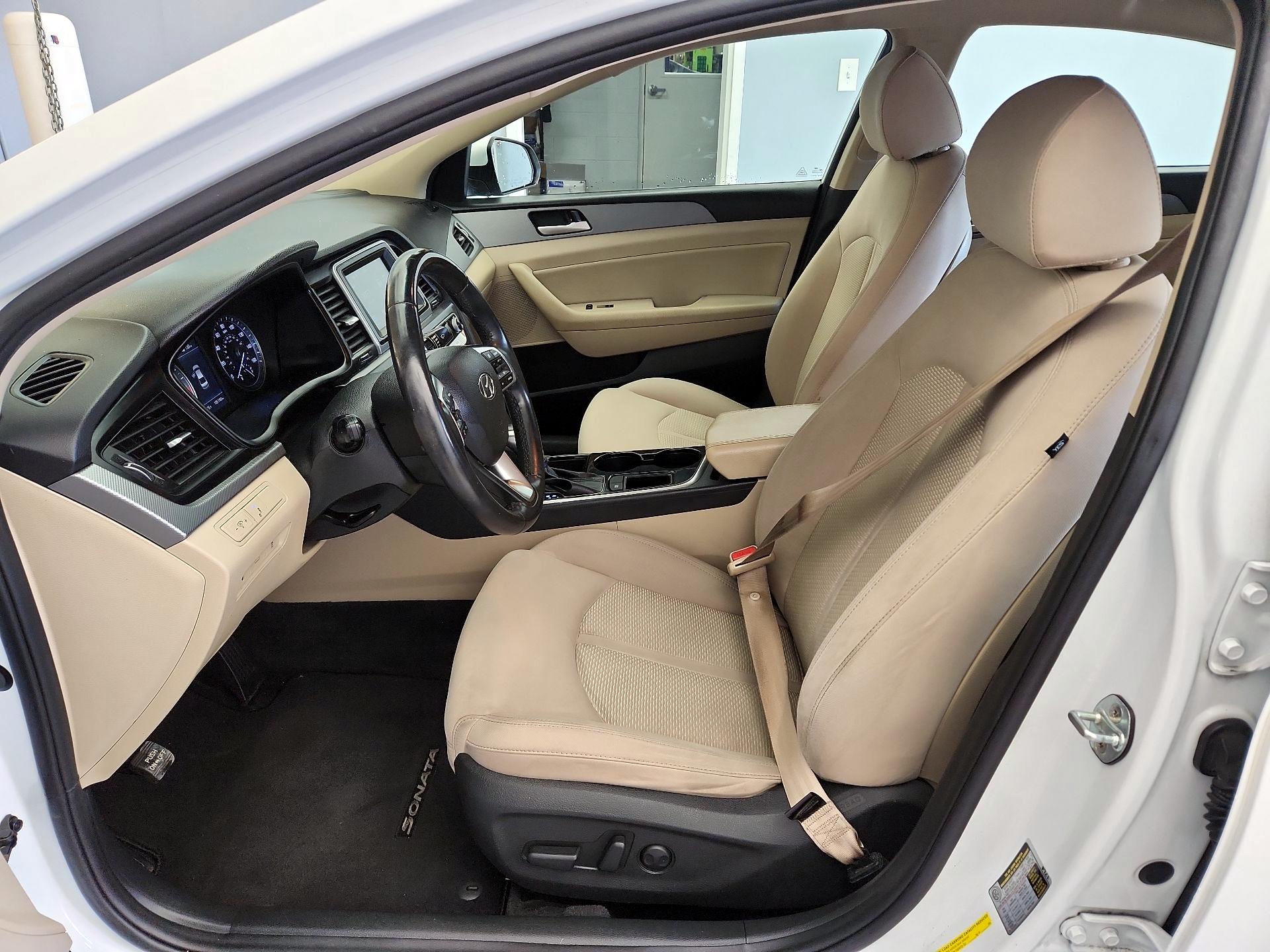 Thumbnail: 2018 Hyundai Sonata - 11