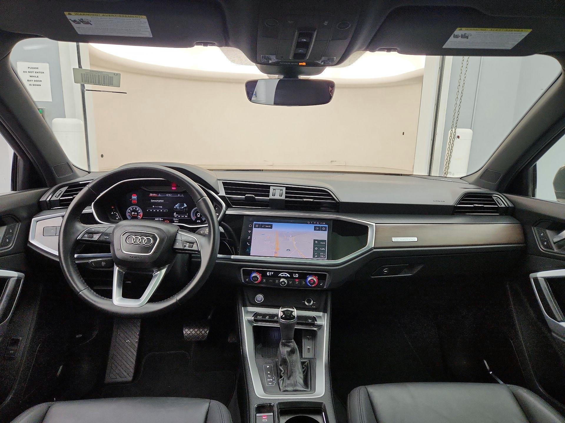 Thumbnail: 2019 Audi Q3 - 9