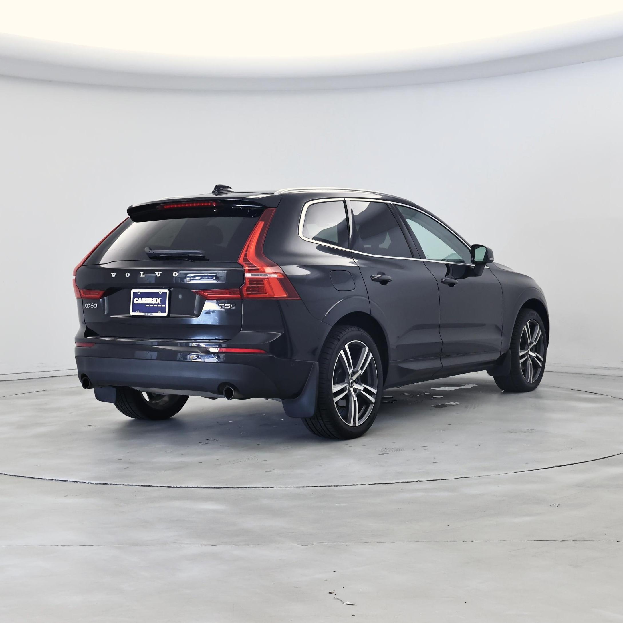 Thumbnail: 2019 Volvo XC60 - 8