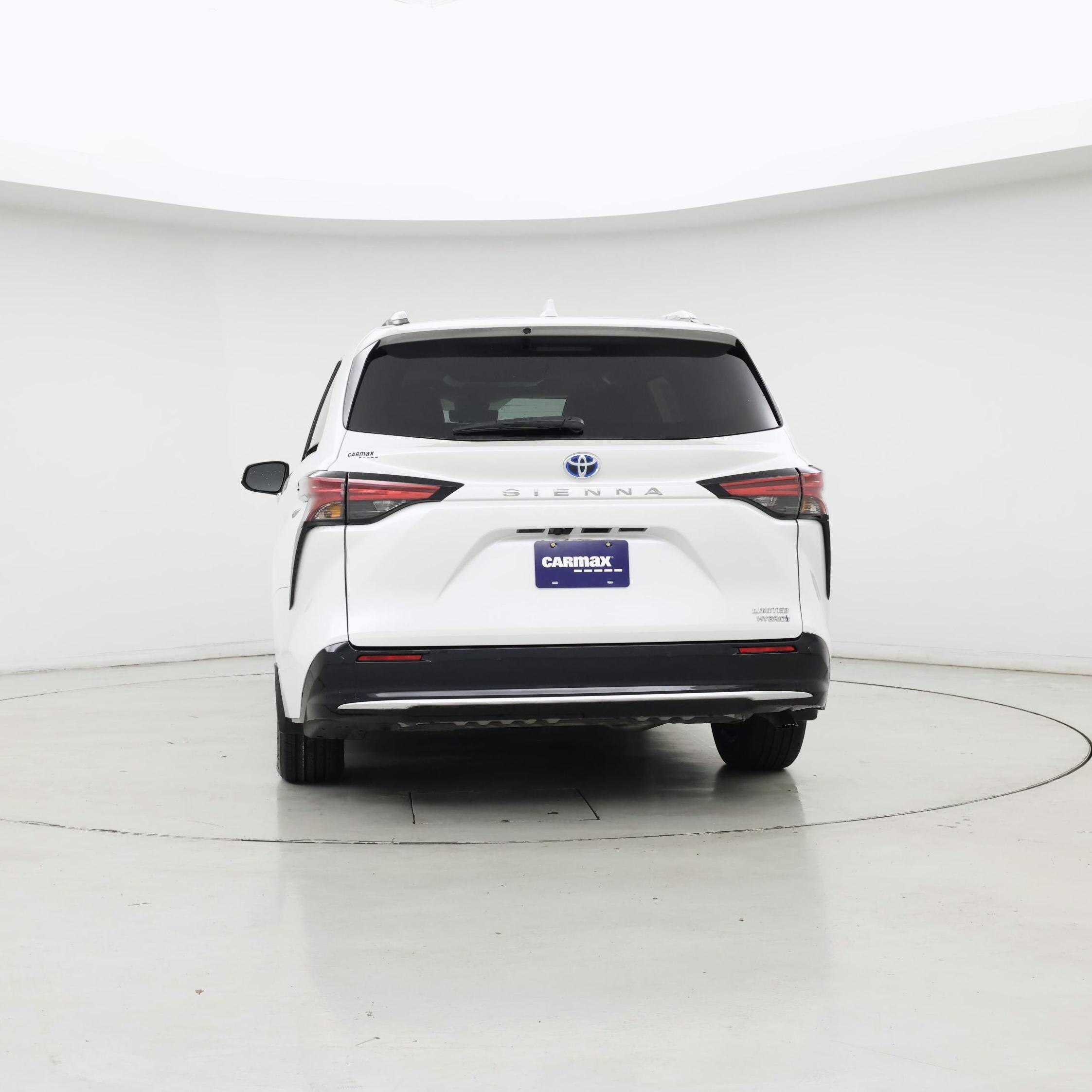 Thumbnail: 2024 Toyota Sienna - 6
