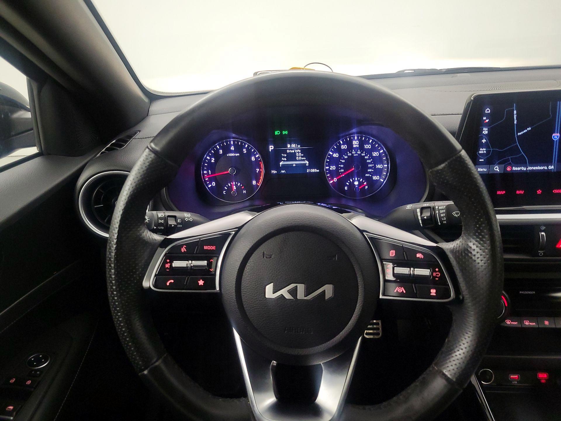Thumbnail: 2024 Kia Forte - 10