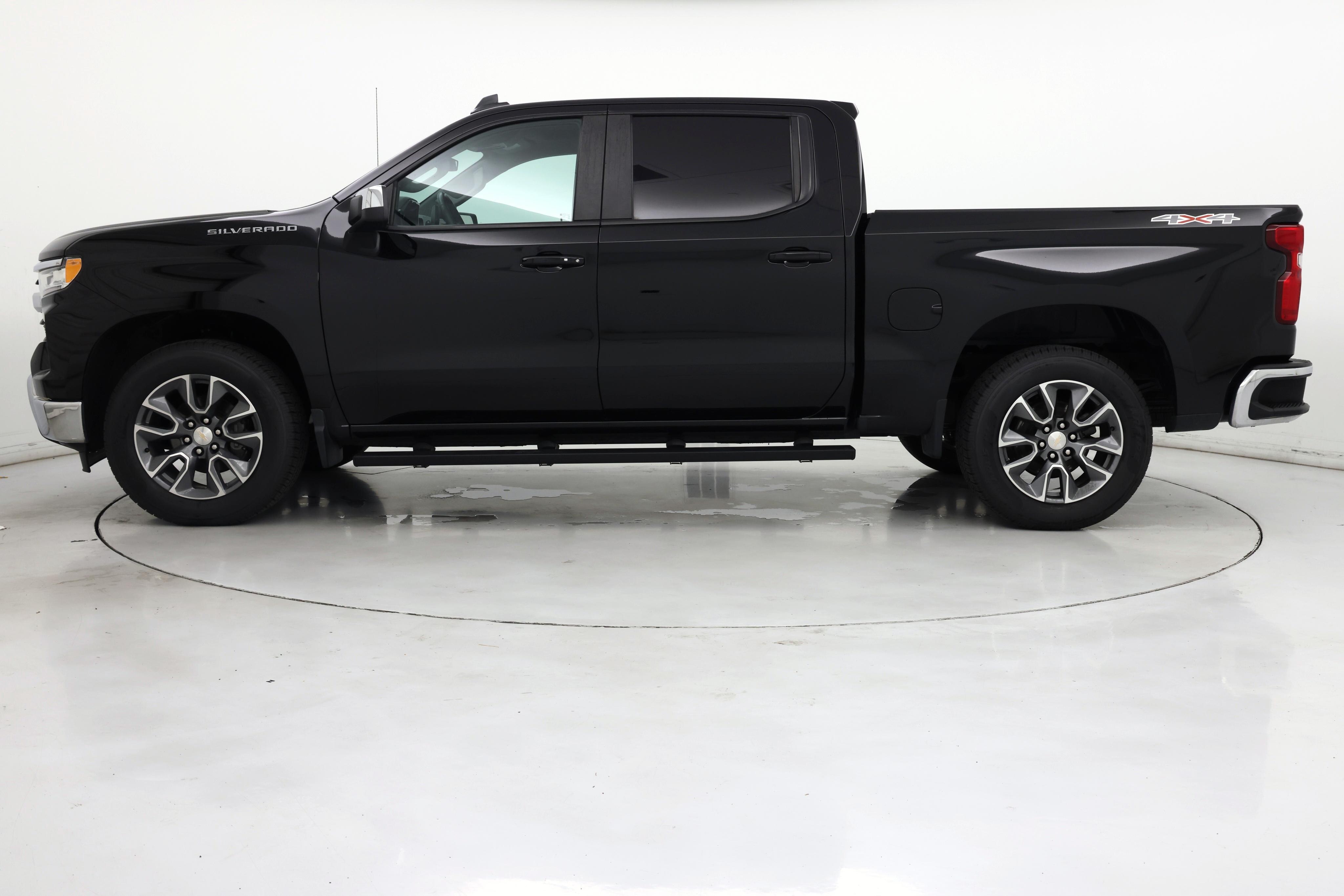 Thumbnail: 2023 Chevrolet Silverado 1500 - 3