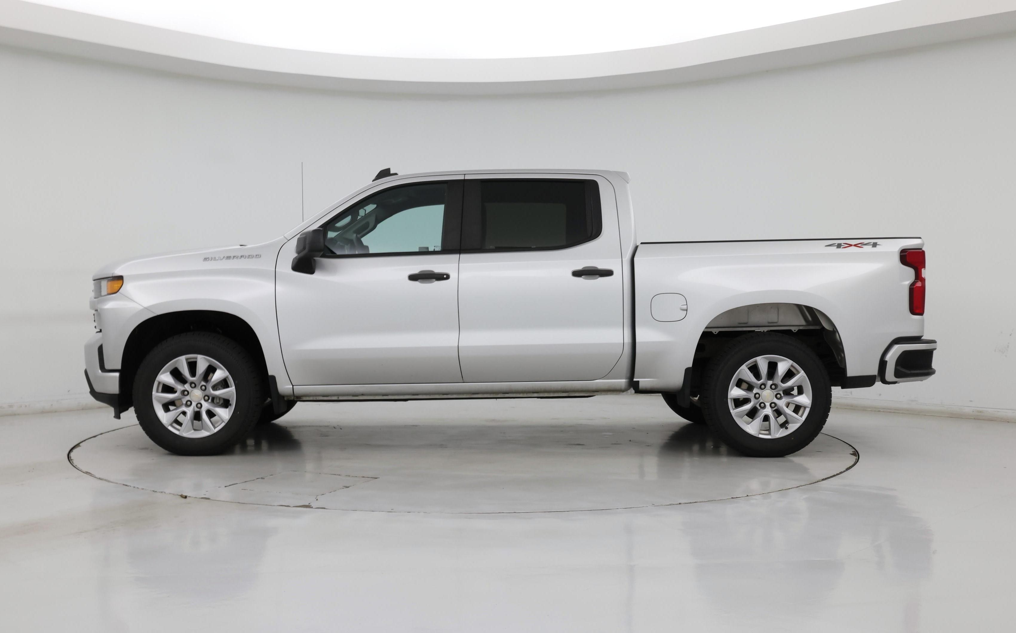 Thumbnail: 2021 Chevrolet Silverado 1500 - 3