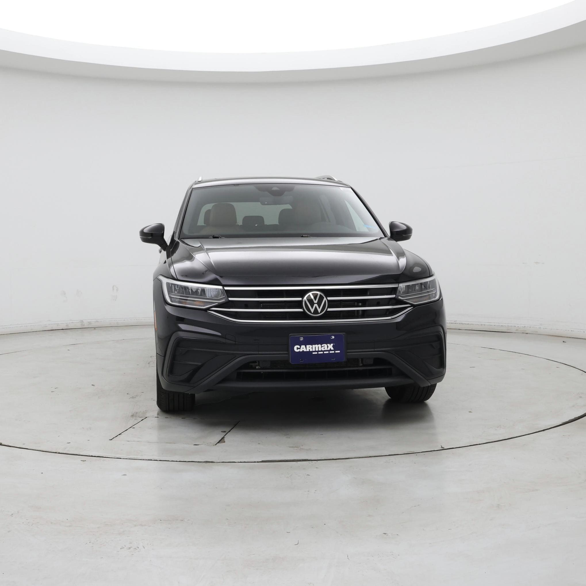 Thumbnail: 2022 Volkswagen Tiguan - 5