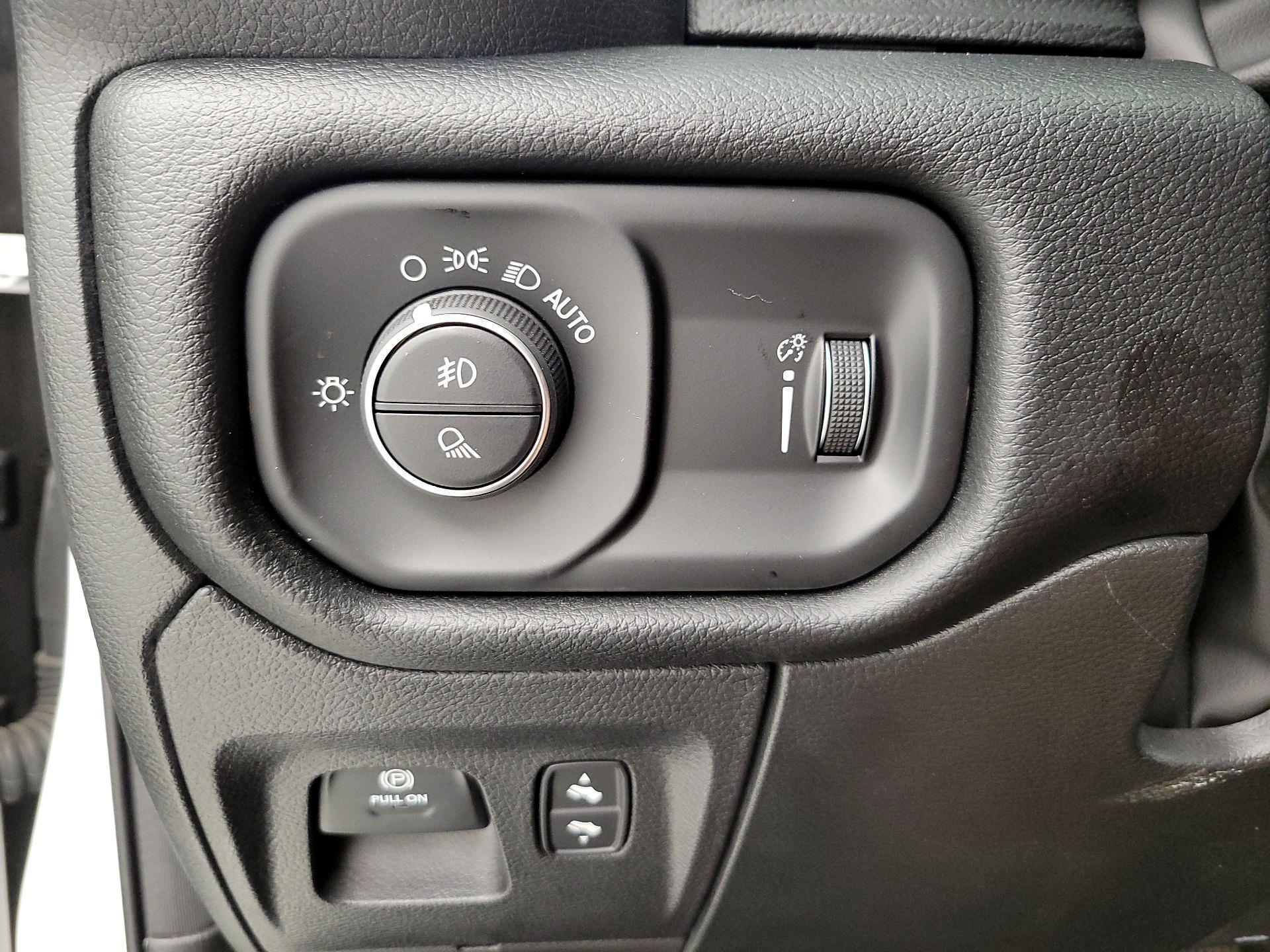Thumbnail: 2022 RAM 1500 - 13