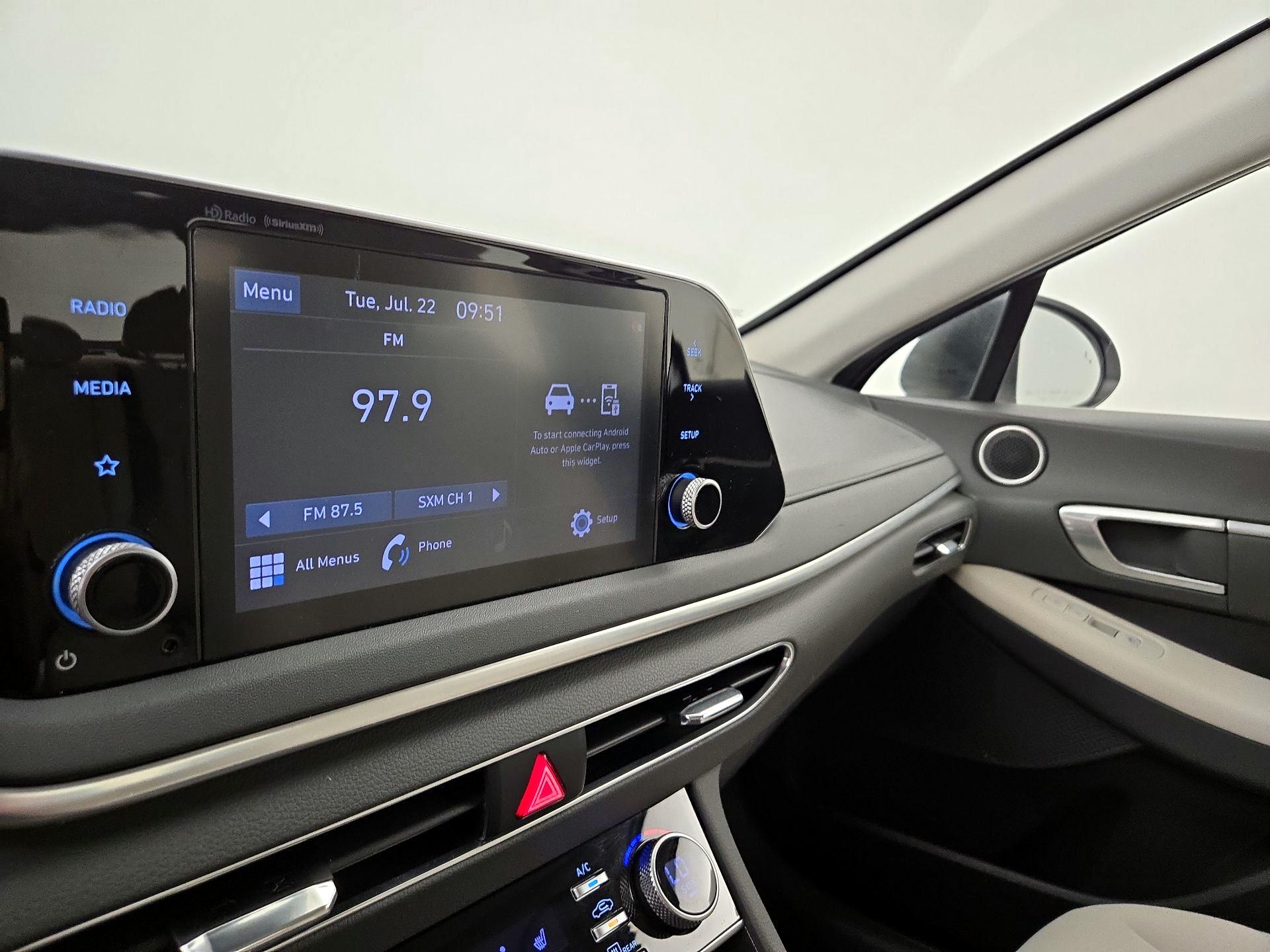 Thumbnail: 2022 Hyundai Sonata - 15