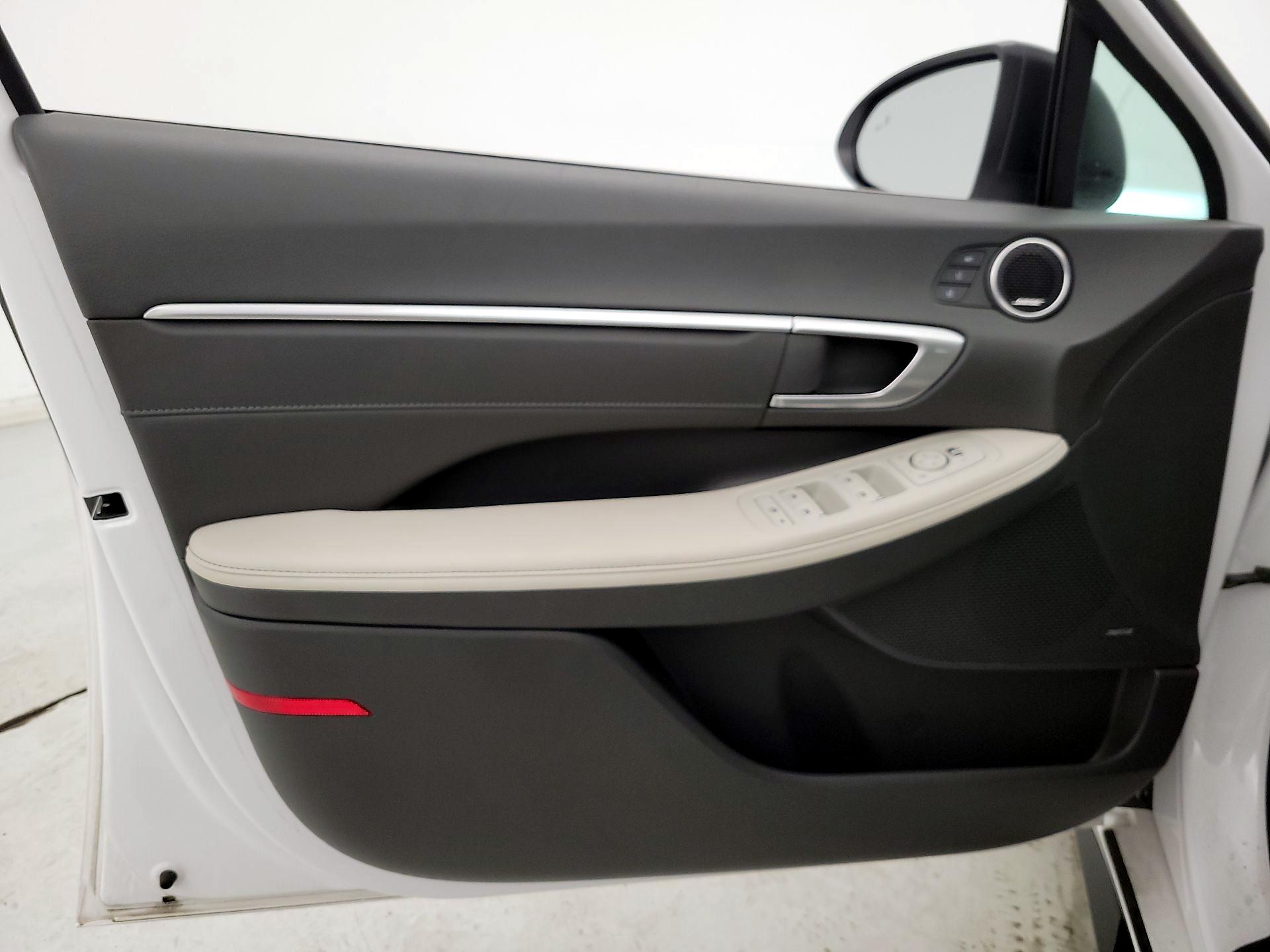 Thumbnail: 2022 Hyundai Sonata - 12