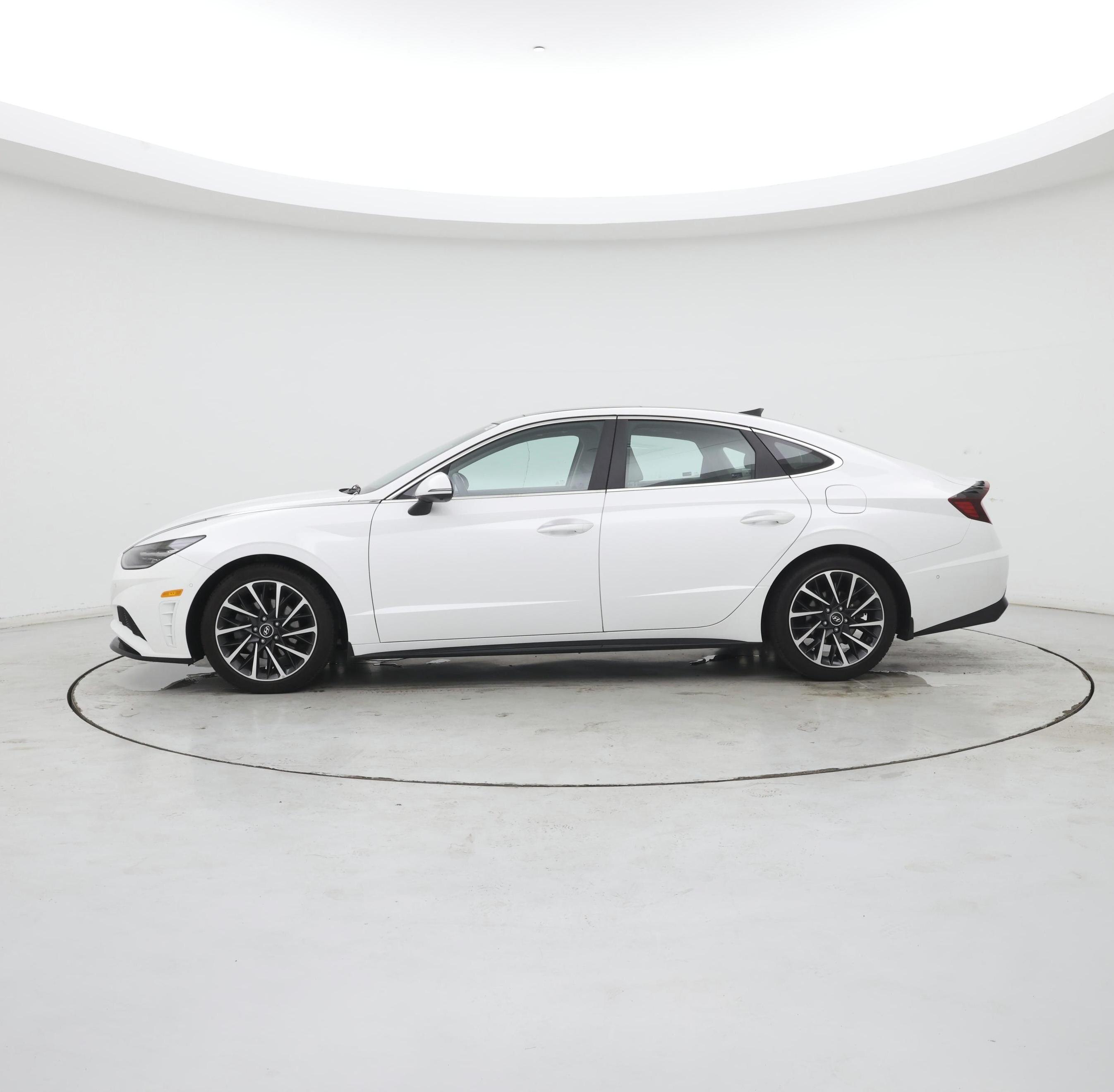 Thumbnail: 2022 Hyundai Sonata - 3