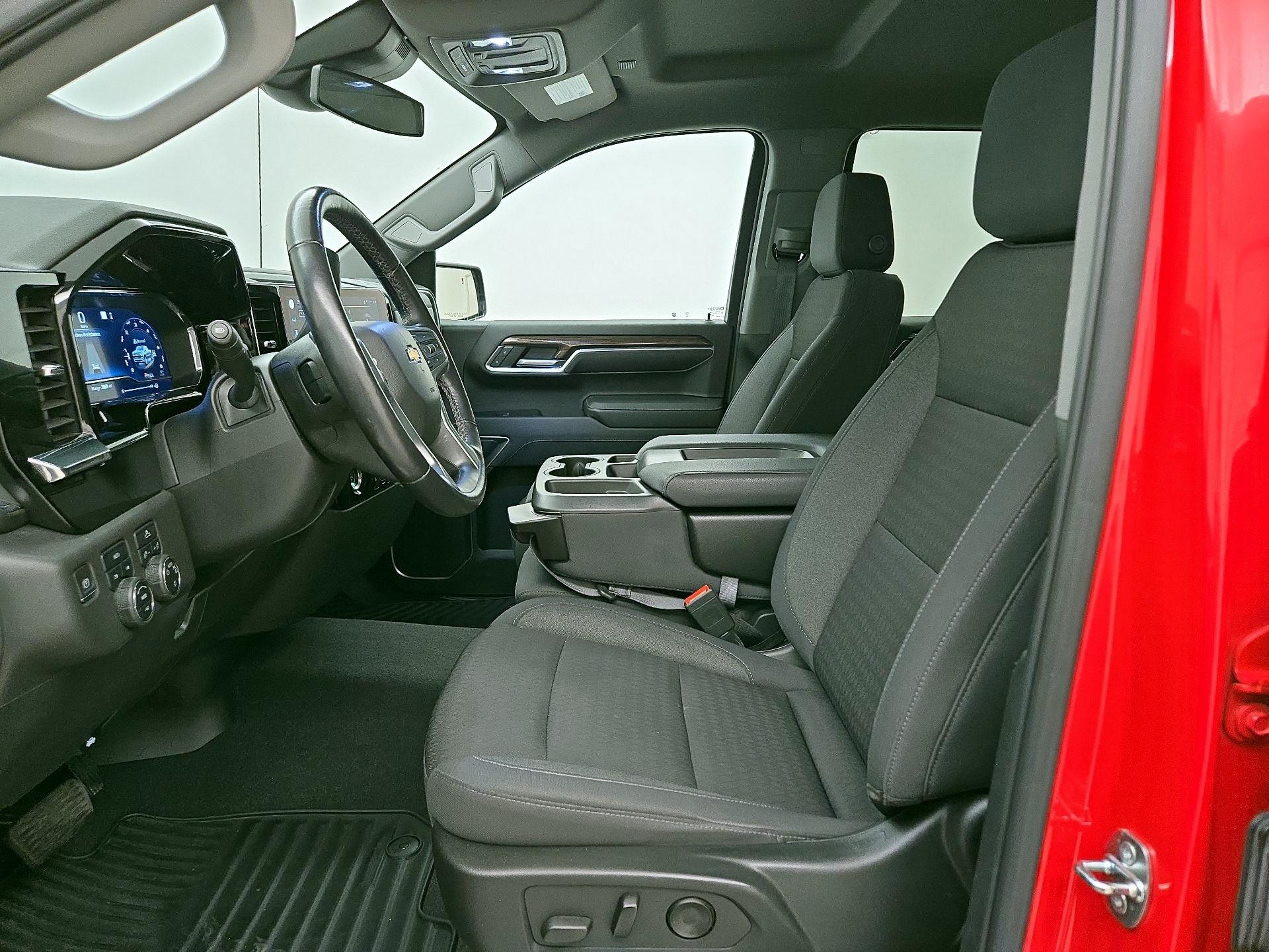 Thumbnail: 2022 Chevrolet Silverado 1500 - 11