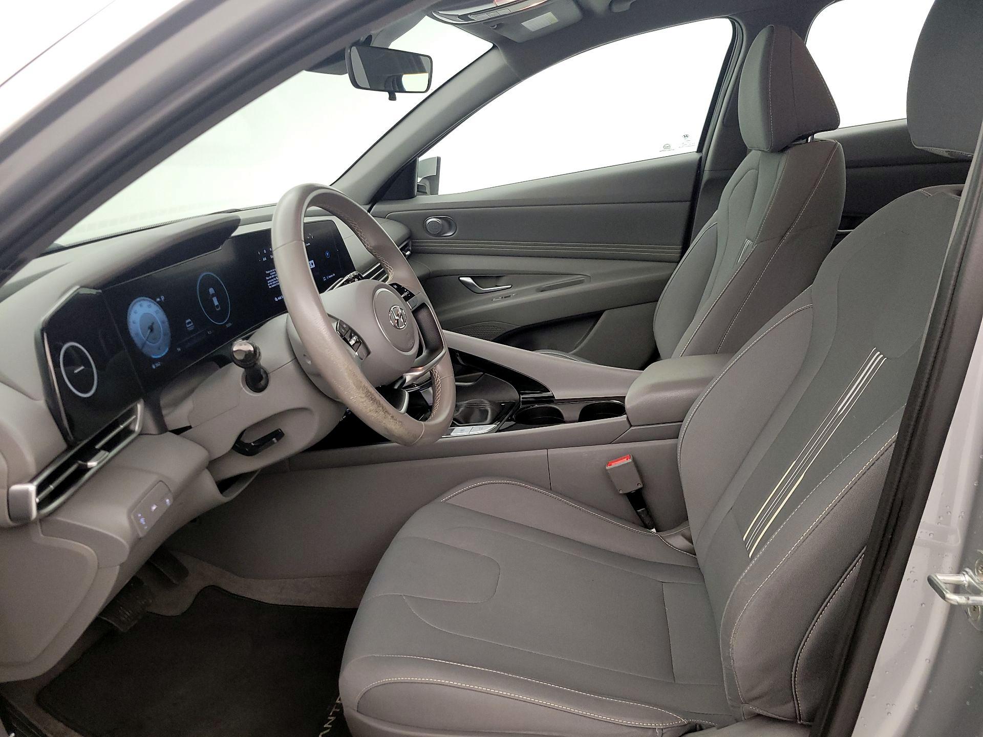 Thumbnail: 2023 Hyundai Elantra - 11