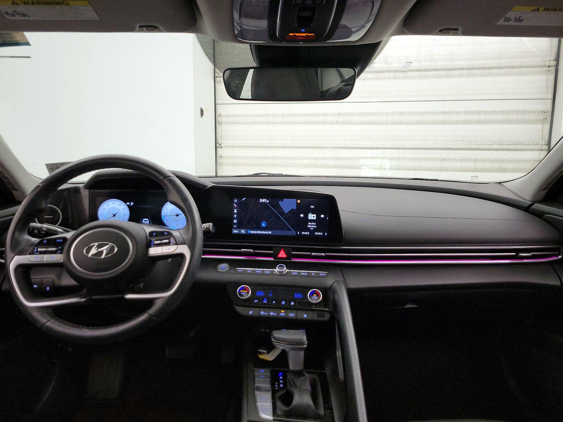 Thumbnail: 2022 Hyundai Elantra - 9