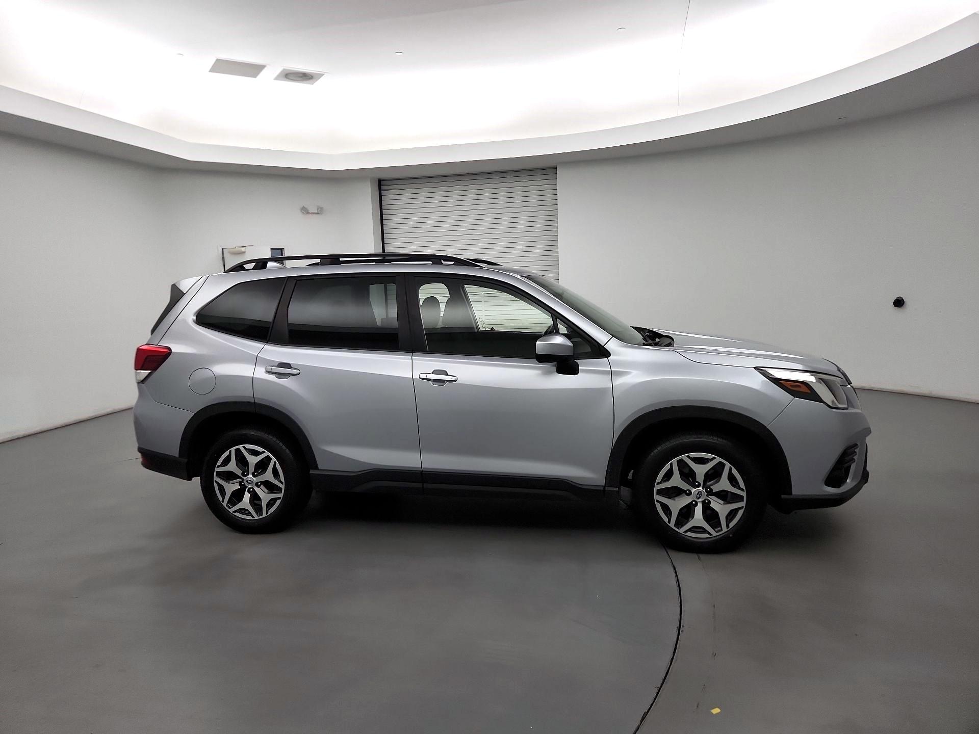 Thumbnail: 2022 Subaru Forester - 4