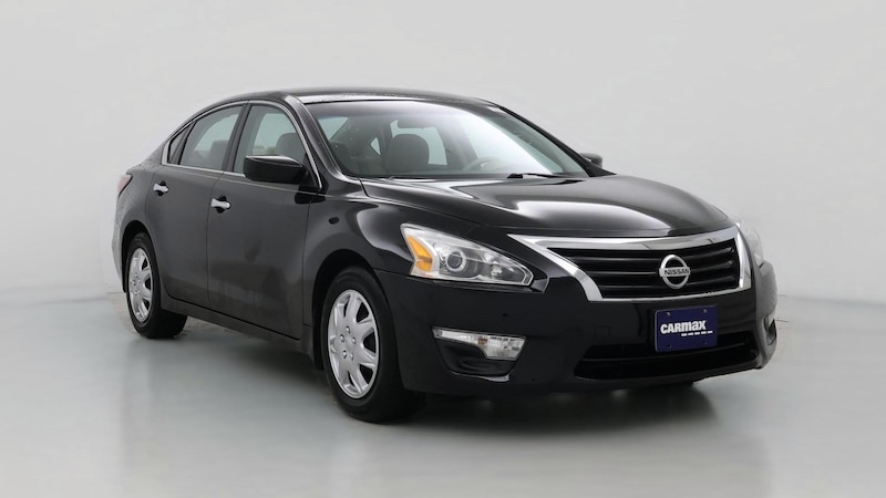 2014 Nissan Altima S Hero Image