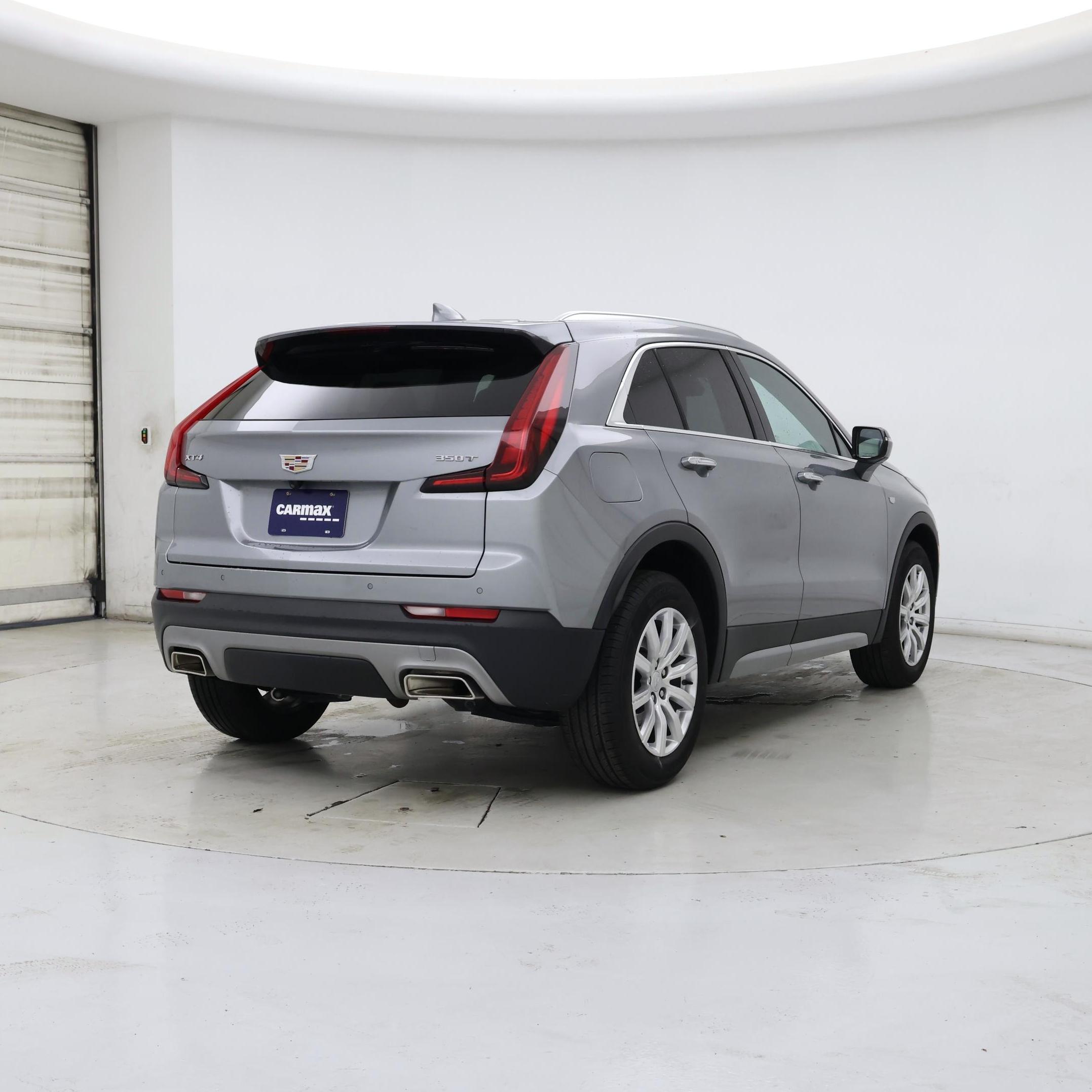 Thumbnail: 2023 Cadillac XT4 - 8