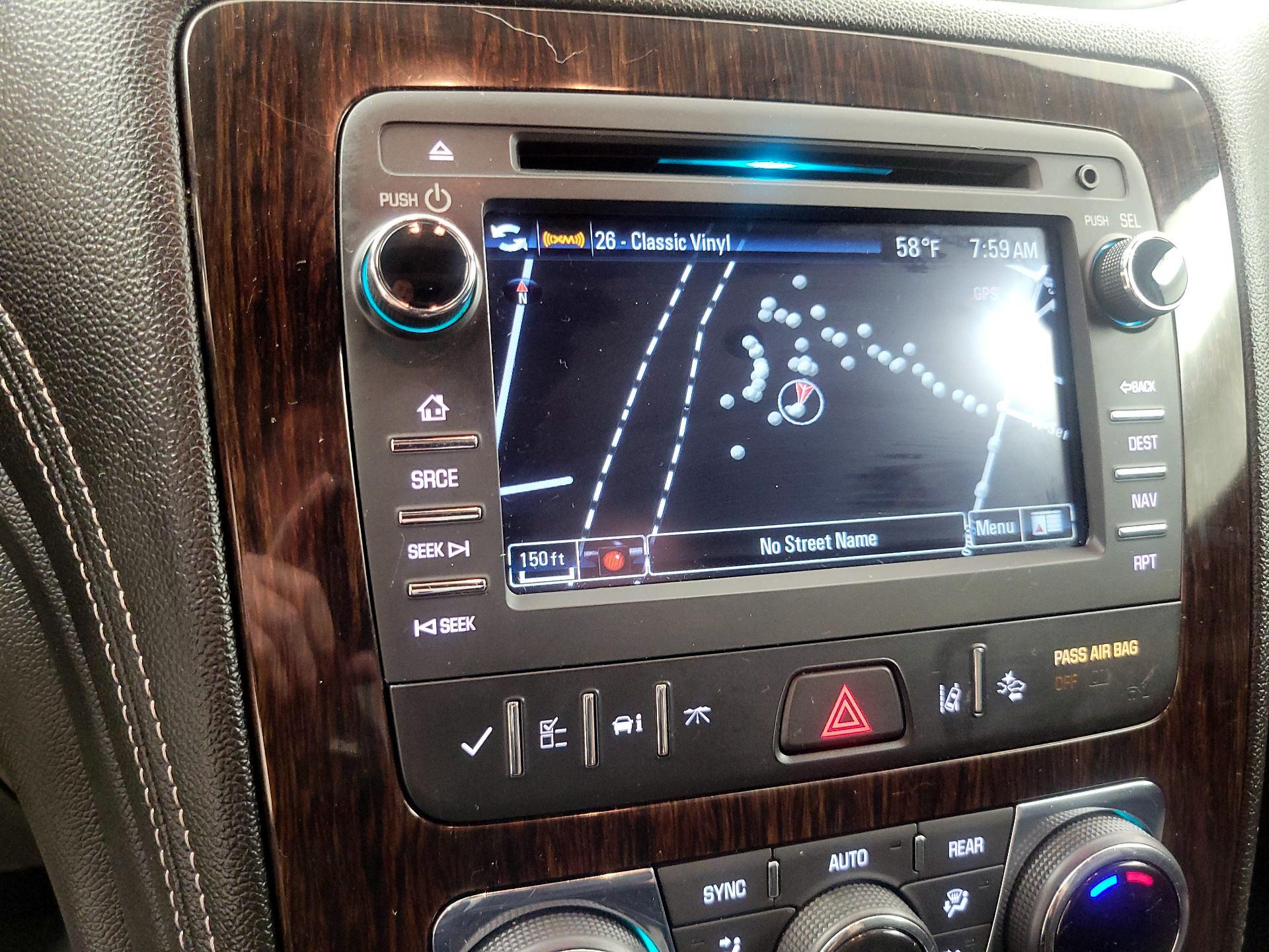 Thumbnail: 2016 Chevrolet Traverse - 14
