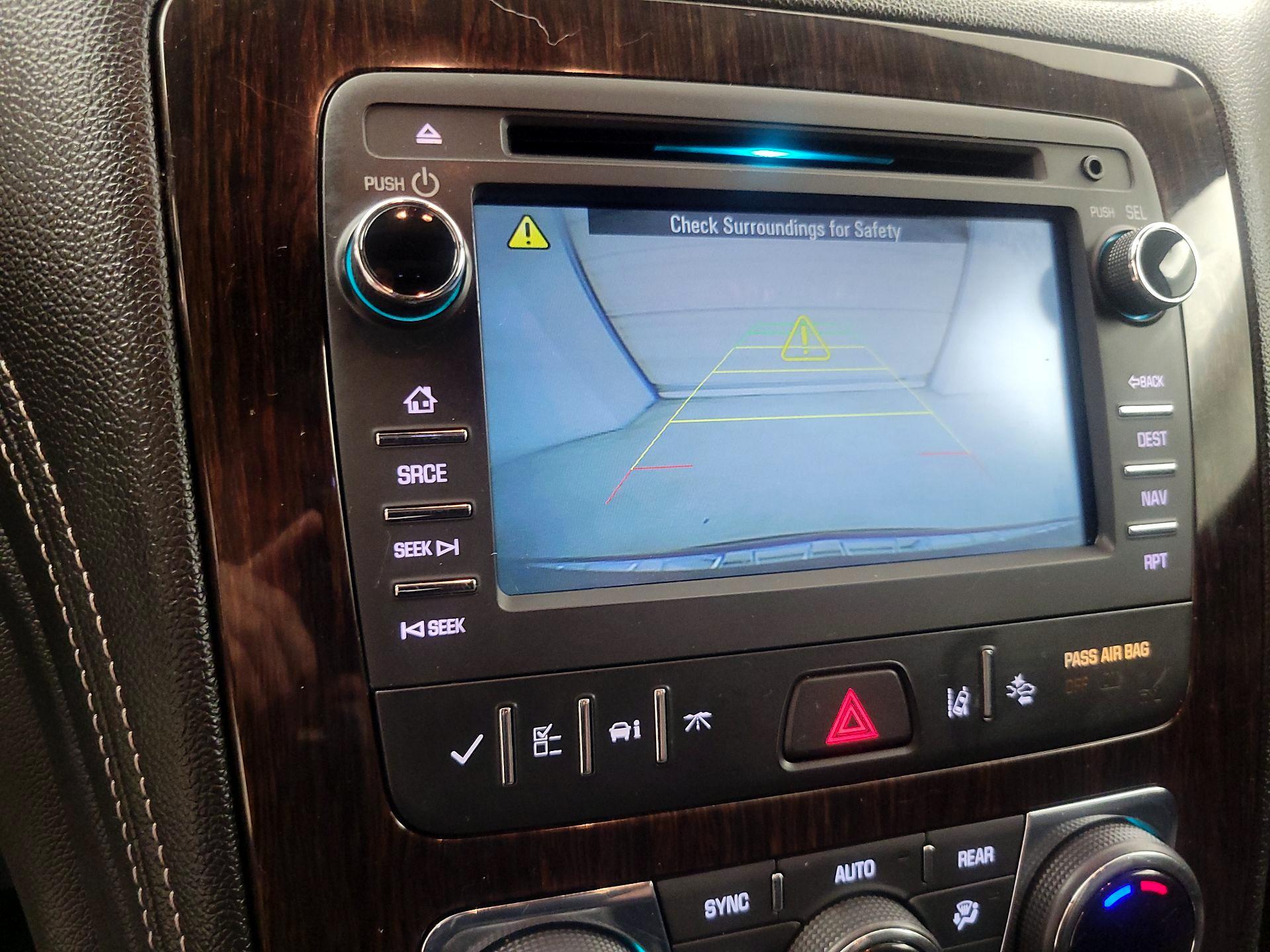 Thumbnail: 2016 Chevrolet Traverse - 15