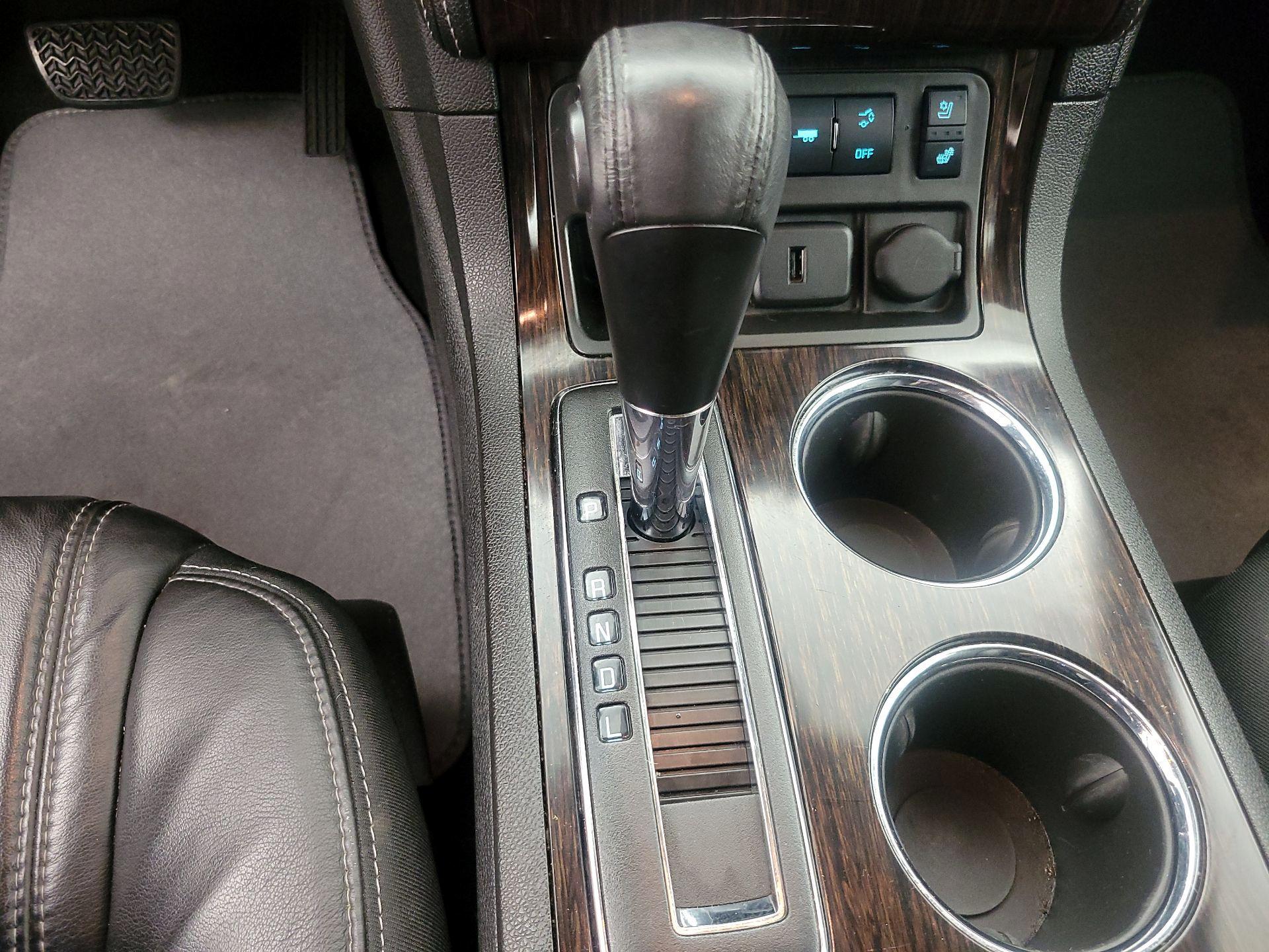Thumbnail: 2016 Chevrolet Traverse - 18