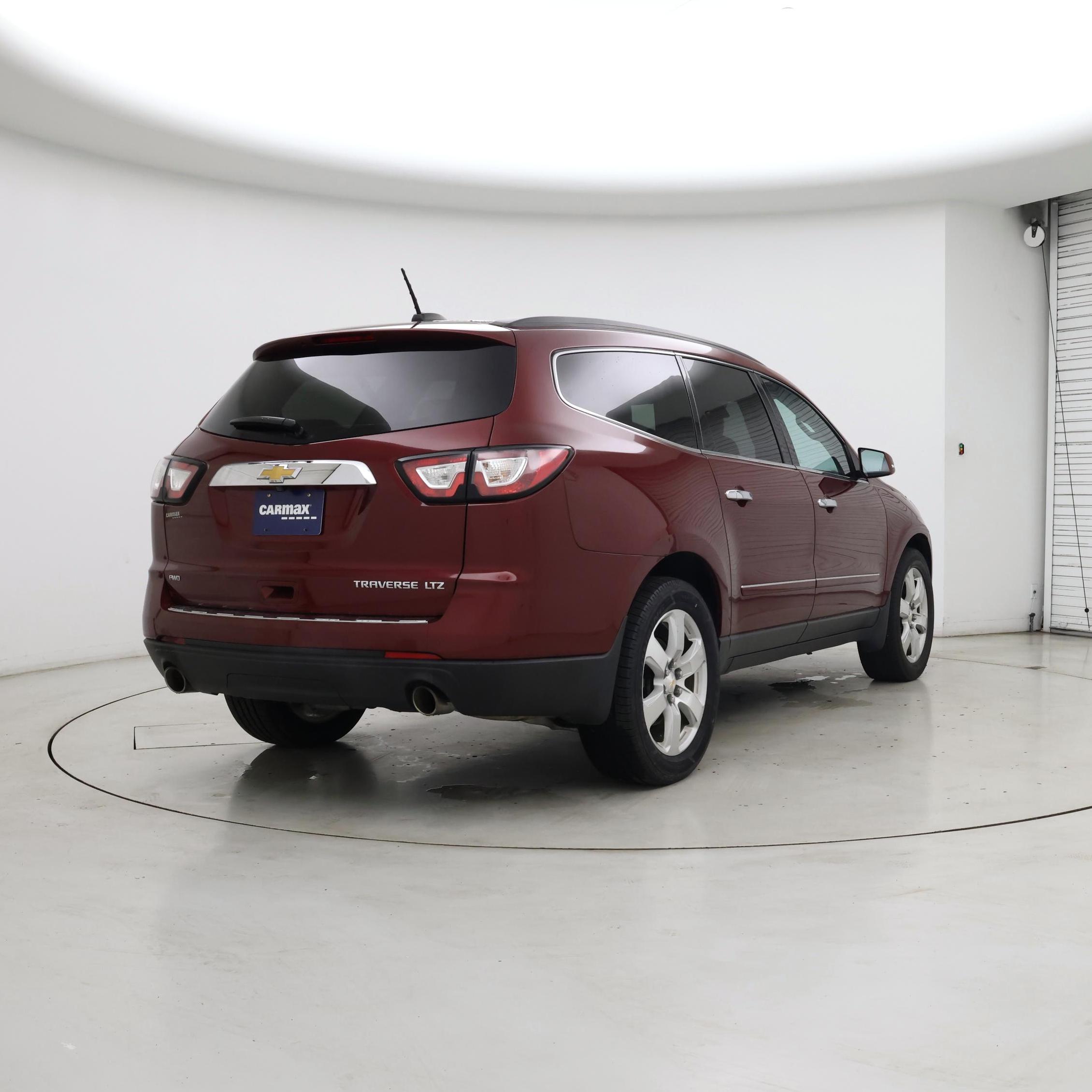 Thumbnail: 2016 Chevrolet Traverse - 8